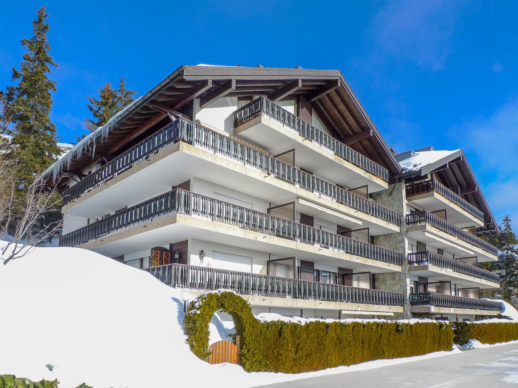 Foto 48 - Appartamento con 2 camere da letto a Crans-Montana con vista sulle montagne