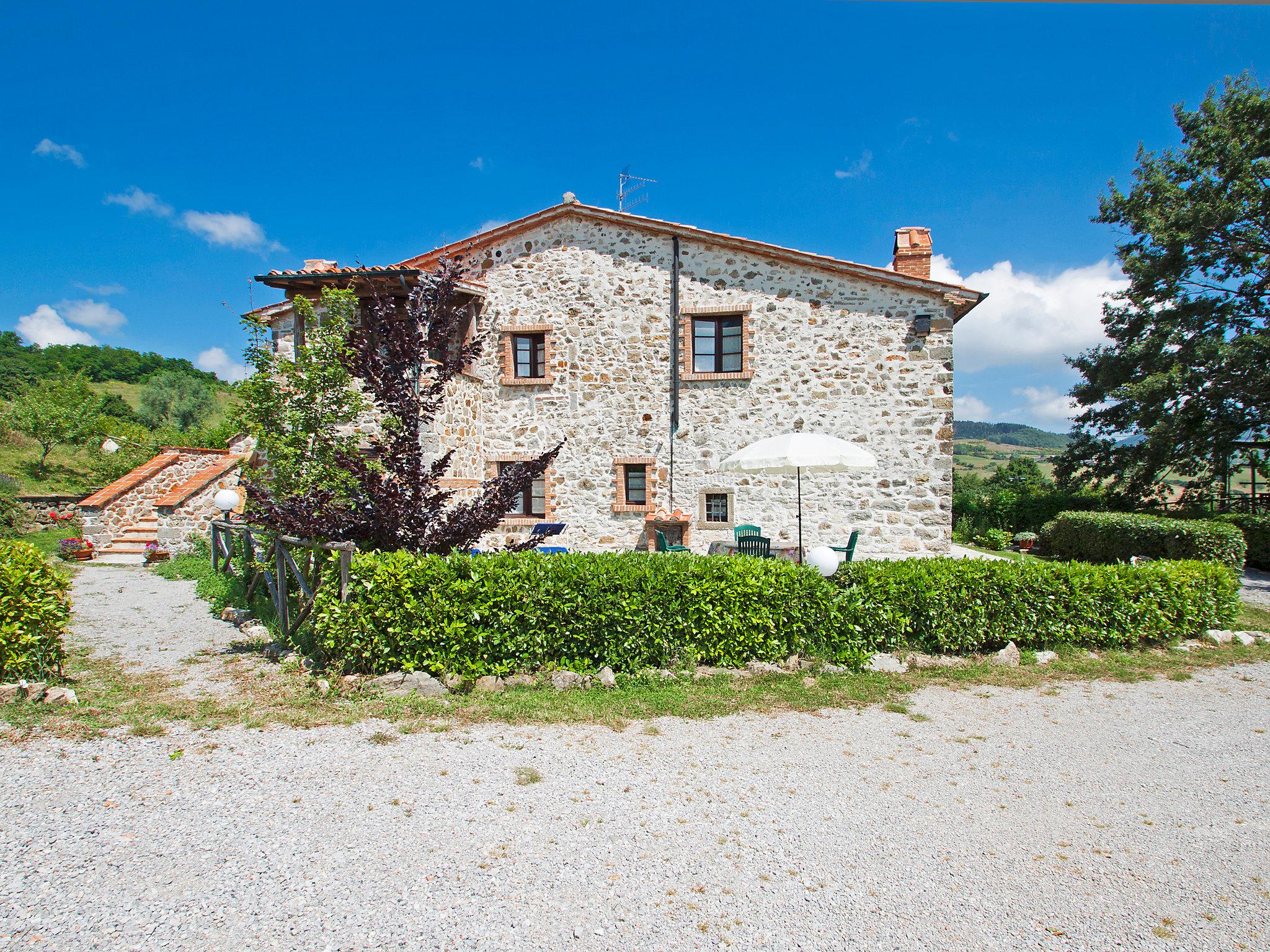 Foto 1 - Appartamento con 2 camere da letto a Santa Fiora con piscina e giardino