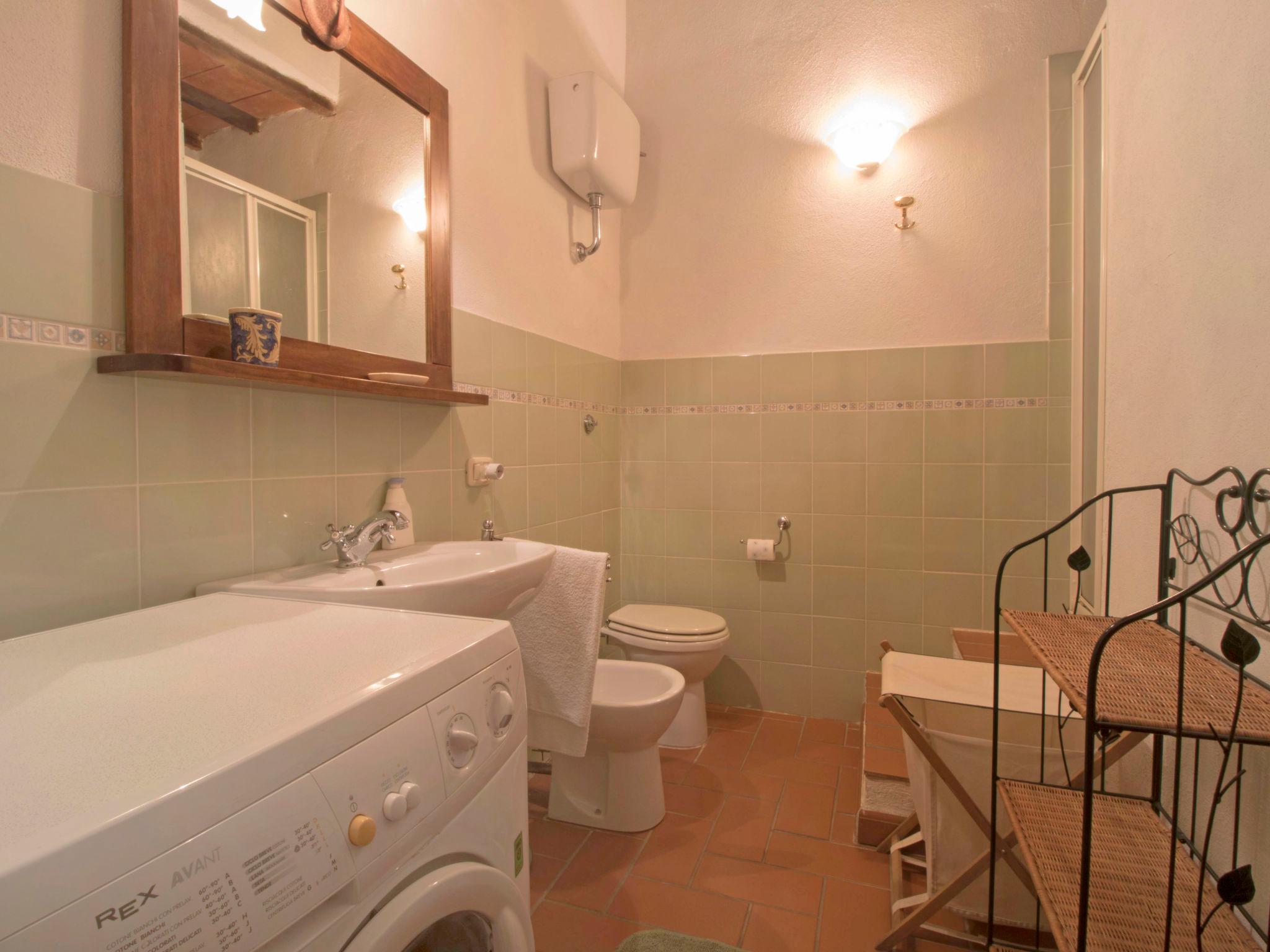 Photo 14 - 2 bedroom Apartment in Santa Fiora with swimming pool and garden