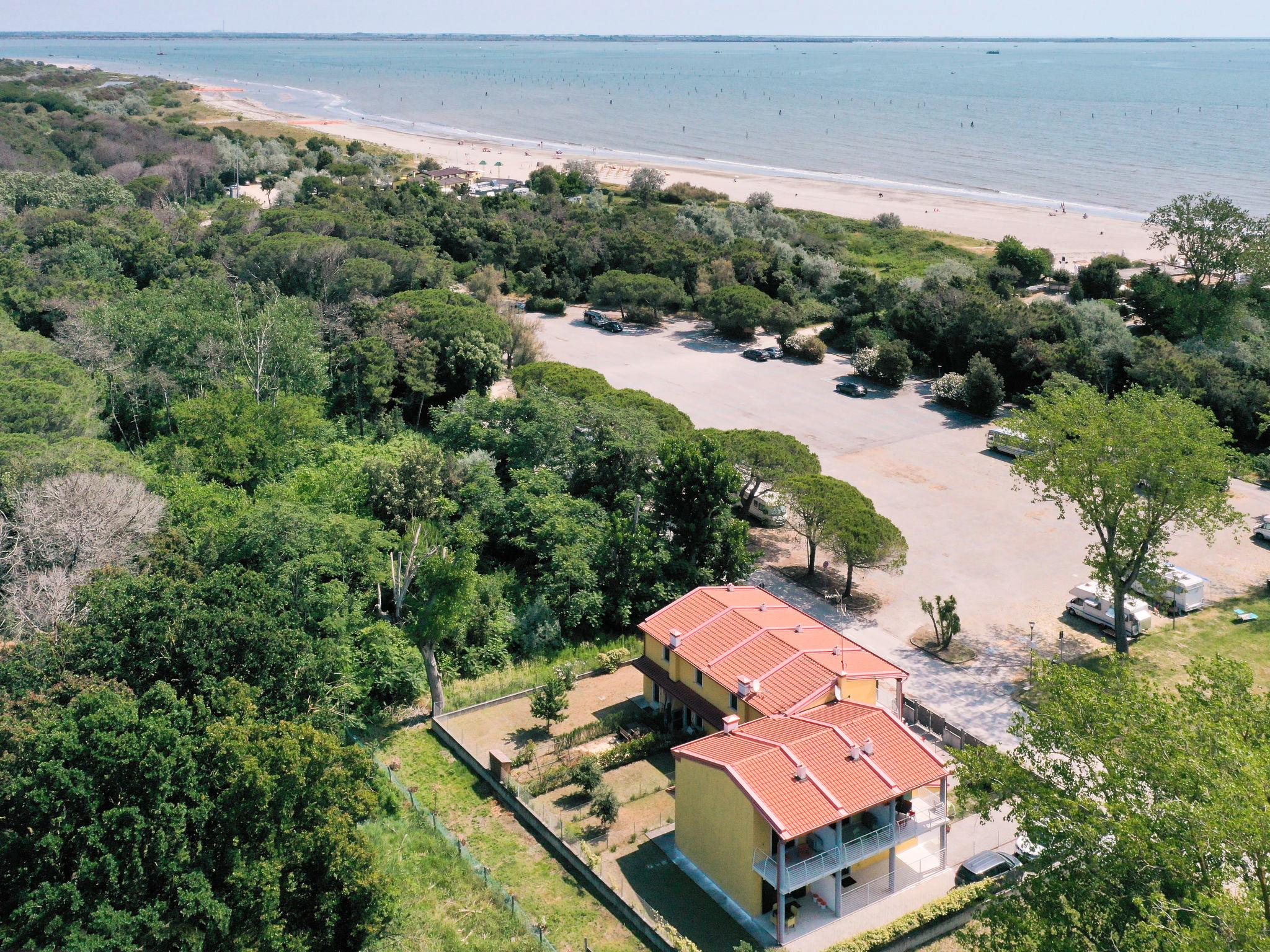 Photo 1 - Maison de 2 chambres à Comacchio avec jardin et vues à la mer