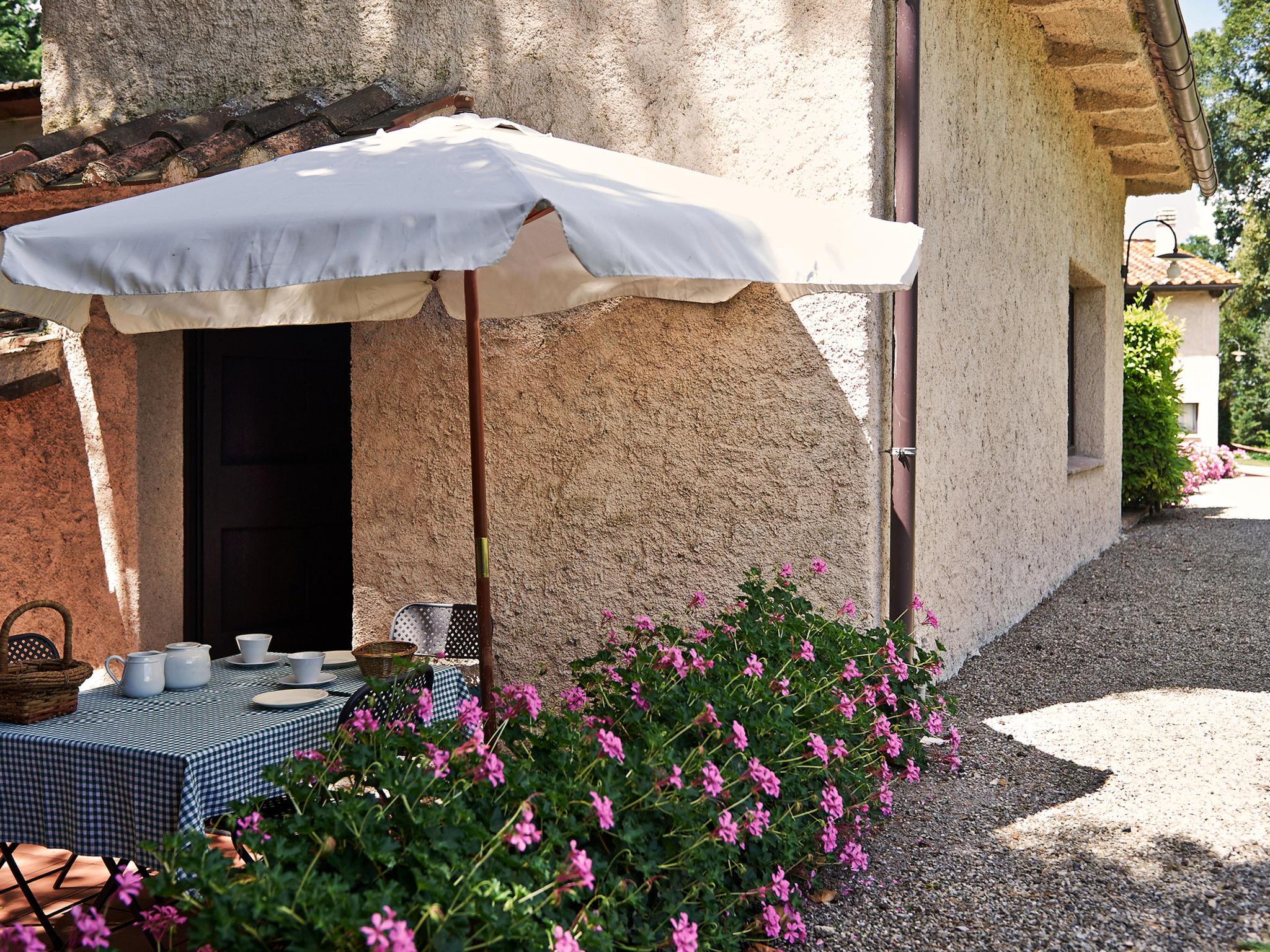 Photo 24 - 1 bedroom House in Colle di Val d'Elsa with swimming pool and garden
