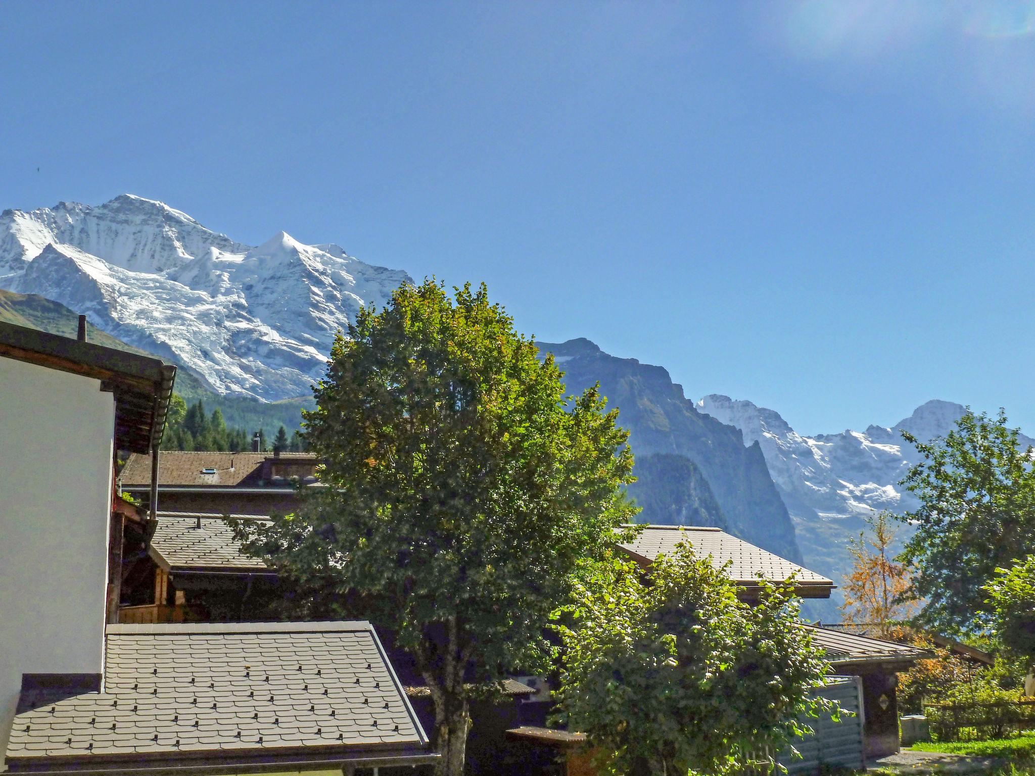 Foto 11 - Apartamento de 2 quartos em Lauterbrunnen com vista para a montanha