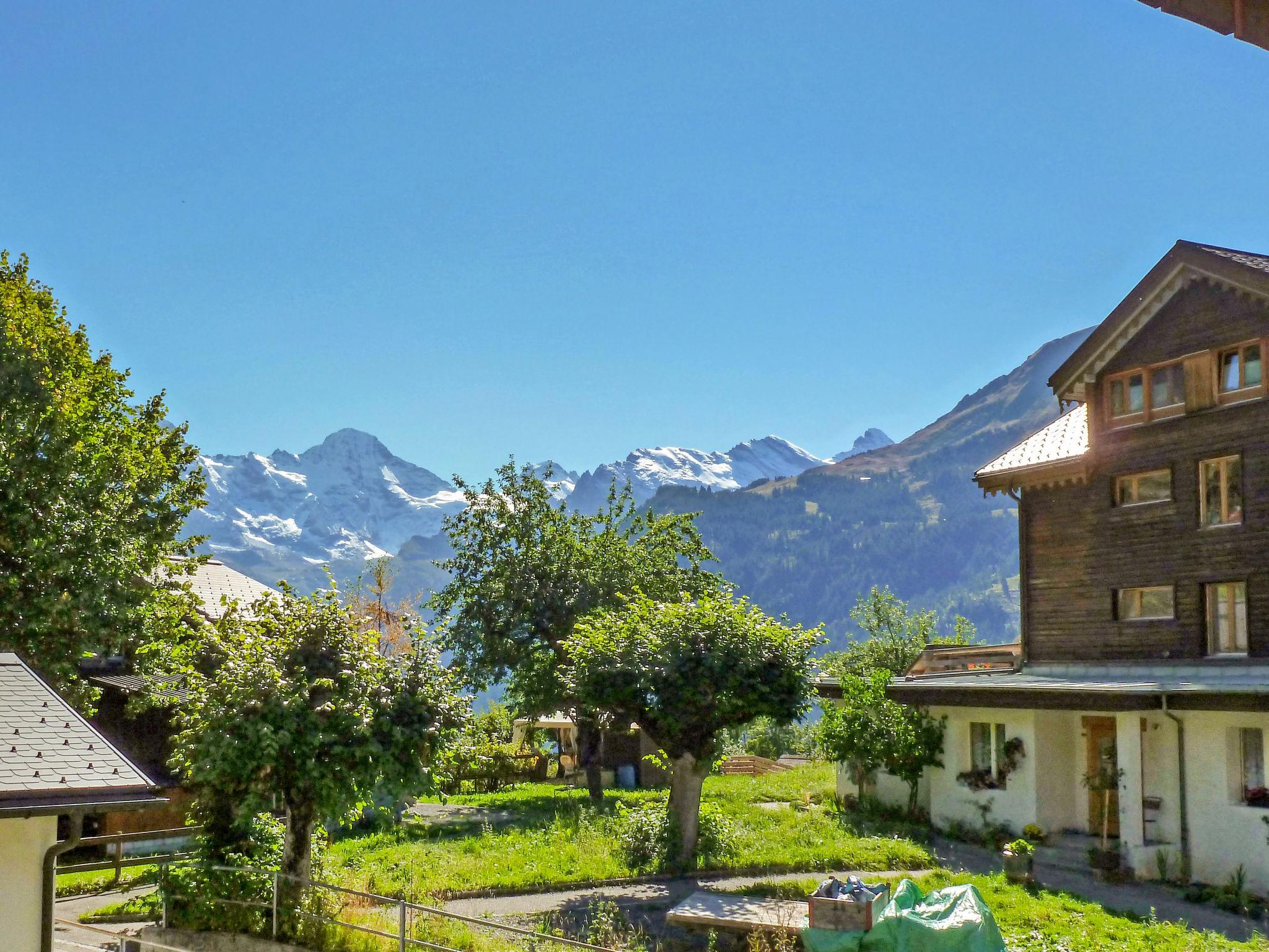 Photo 12 - 2 bedroom Apartment in Lauterbrunnen with mountain view