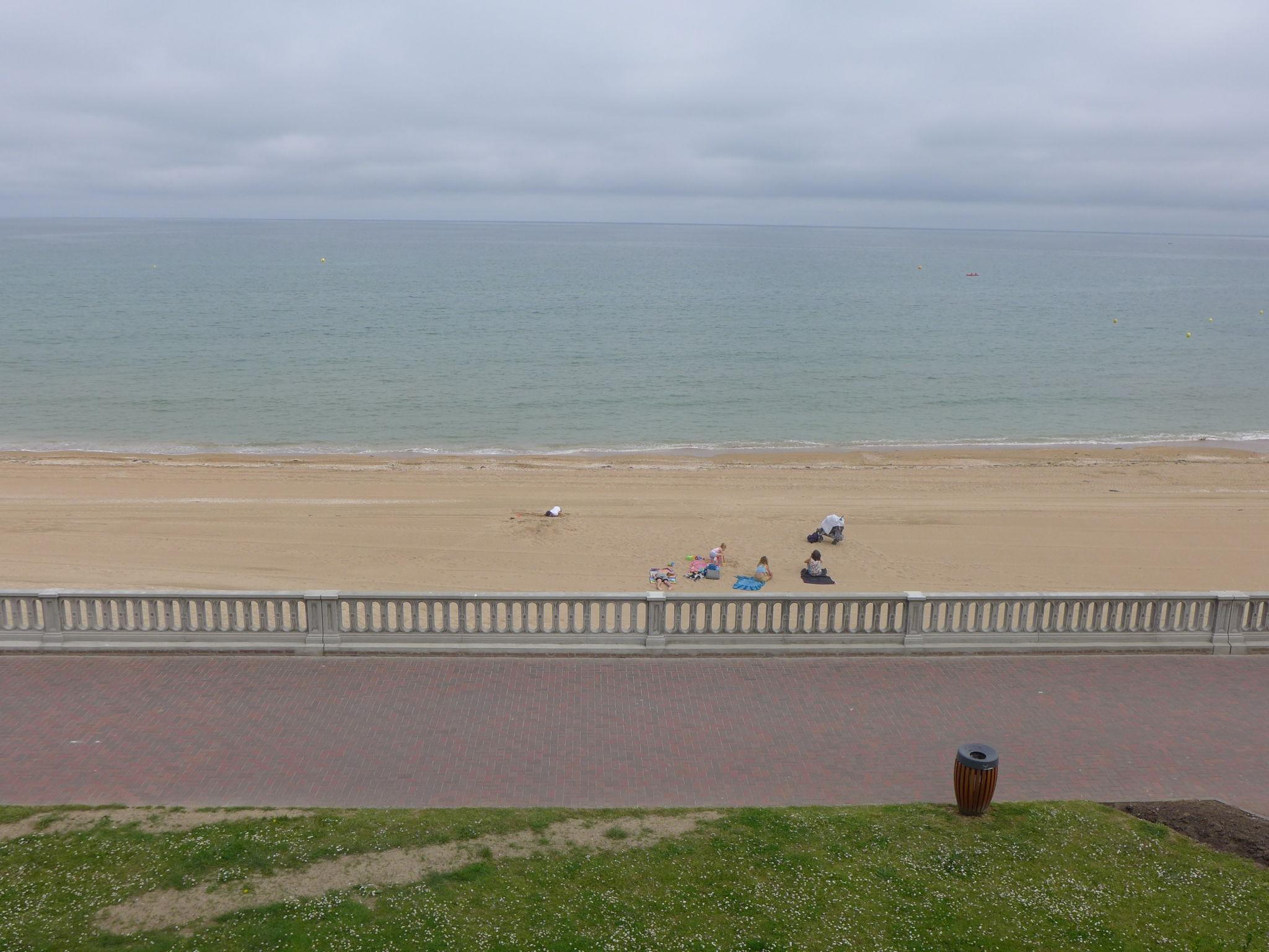 Foto 11 - Apartamento em Cabourg com vistas do mar