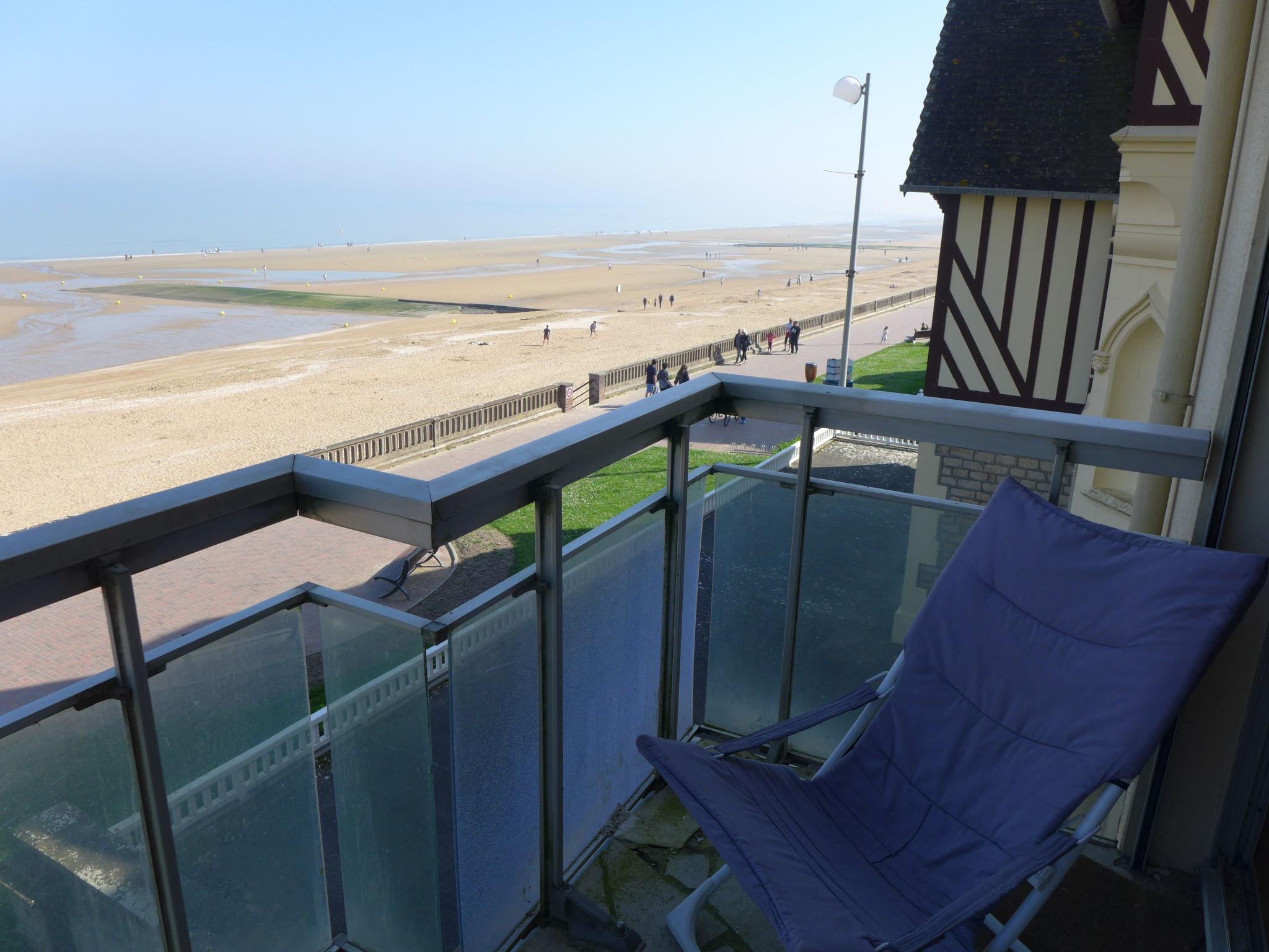Photo 9 - Apartment in Cabourg with sea view