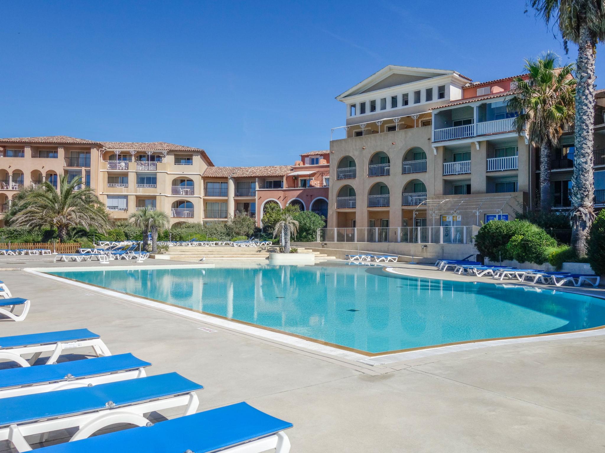 Photo 18 - Appartement de 1 chambre à Six-Fours-les-Plages avec piscine et terrasse