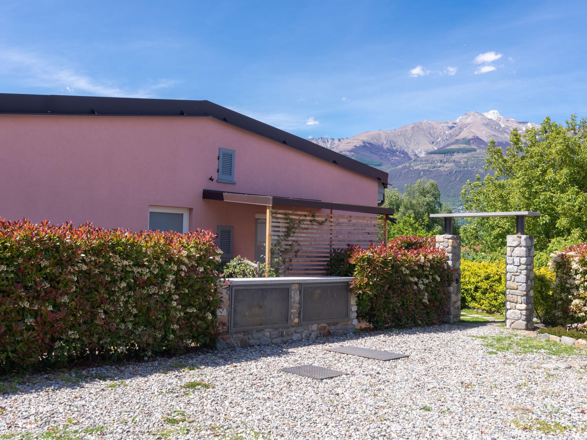 Photo 24 - Maison de 2 chambres à Colico avec piscine et vues sur la montagne