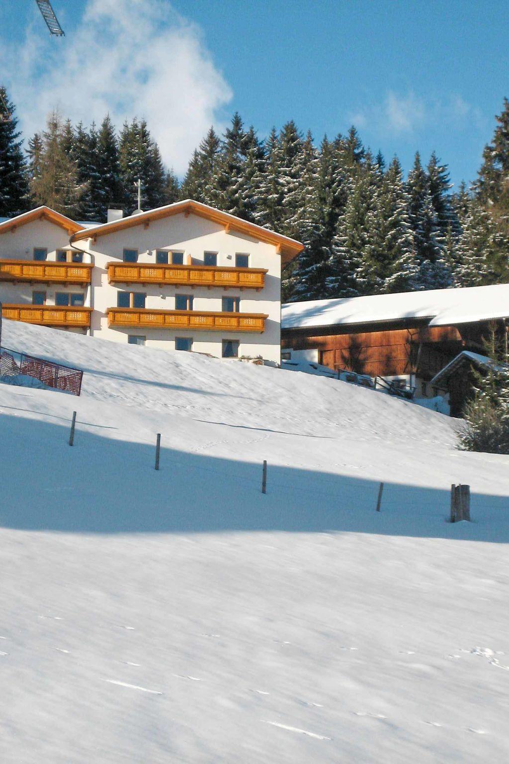 Foto 10 - Appartamento con 2 camere da letto a Rio di Pusteria con vista sulle montagne