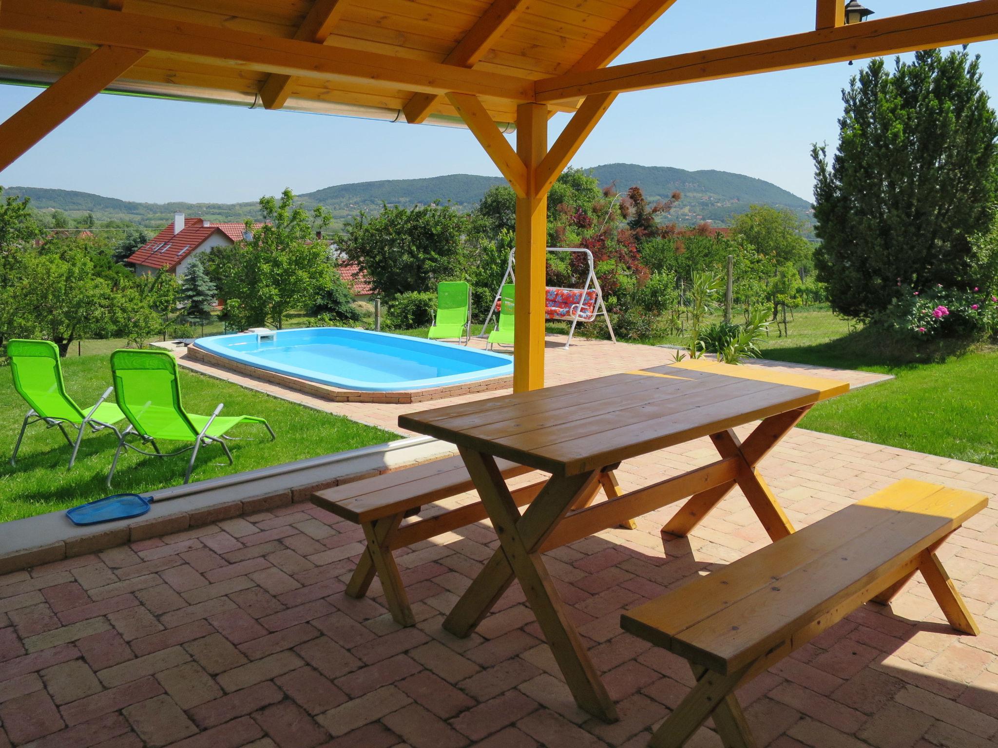 Foto 27 - Appartamento con 4 camere da letto a Badacsonytomaj con piscina privata e vista mare