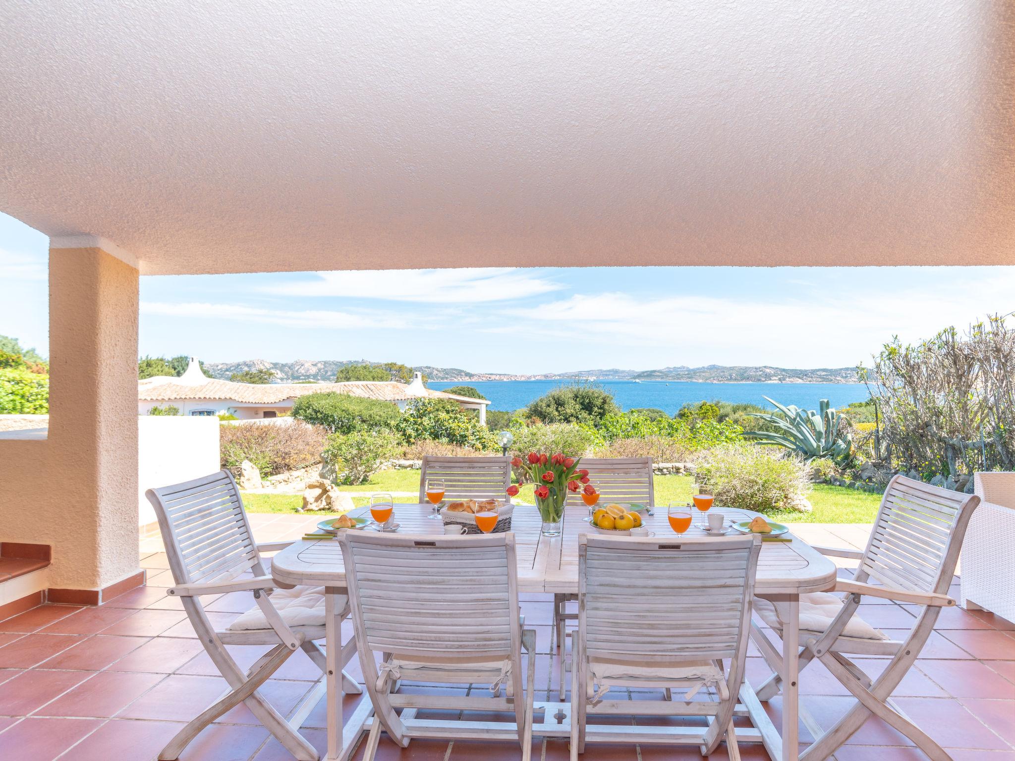 Foto 6 - Haus mit 4 Schlafzimmern in Palau mit garten und blick aufs meer