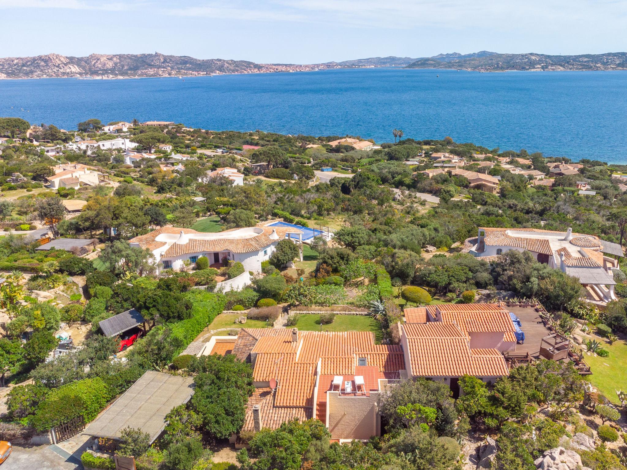 Foto 4 - Casa de 4 habitaciones en Palau con jardín y vistas al mar