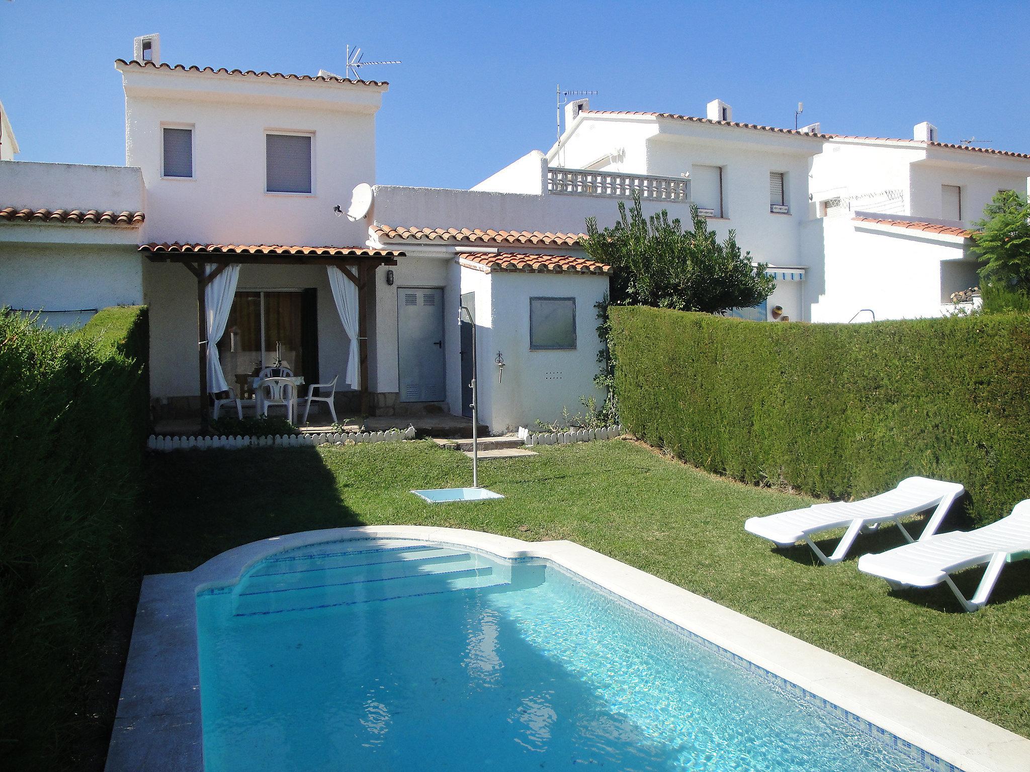 Photo 1 - Maison de 3 chambres à Mont-roig del Camp avec piscine privée et vues à la mer