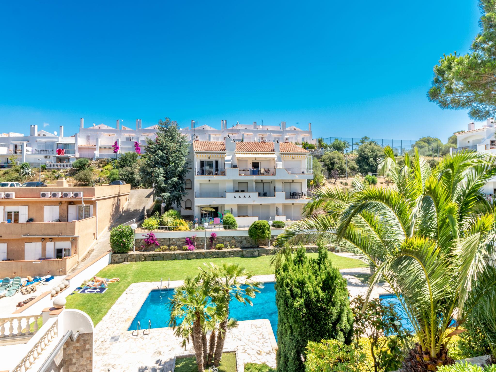 Photo 18 - Appartement de 1 chambre à Roses avec piscine et vues à la mer