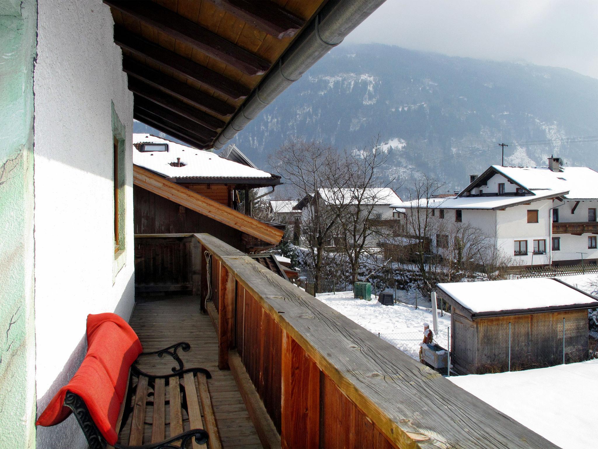 Foto 17 - Apartment mit 2 Schlafzimmern in Fügen mit blick auf die berge