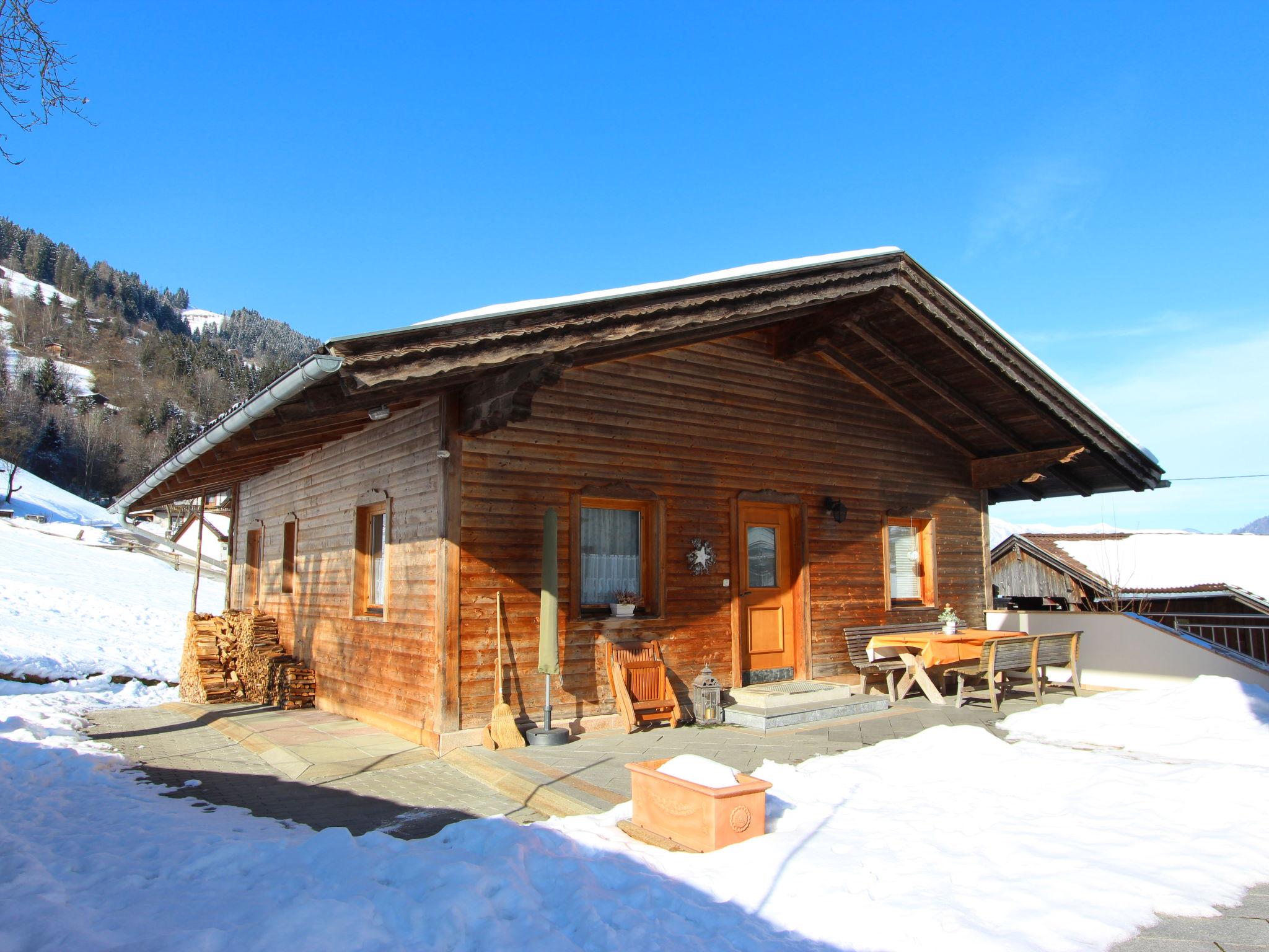 Photo 20 - Maison de 2 chambres à Aschau im Zillertal avec jardin et terrasse