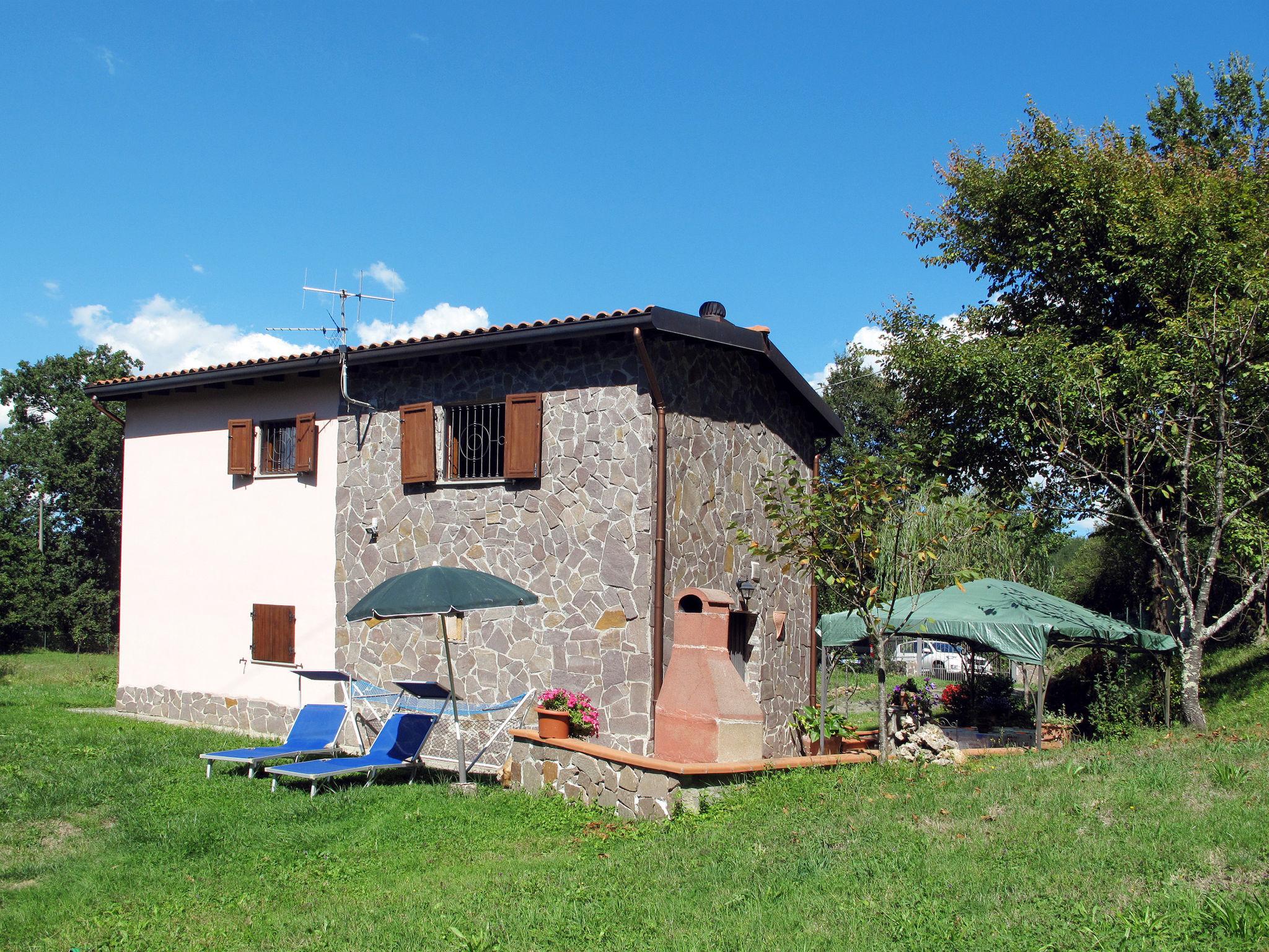 Foto 4 - Haus mit 1 Schlafzimmer in Aulla mit garten und terrasse