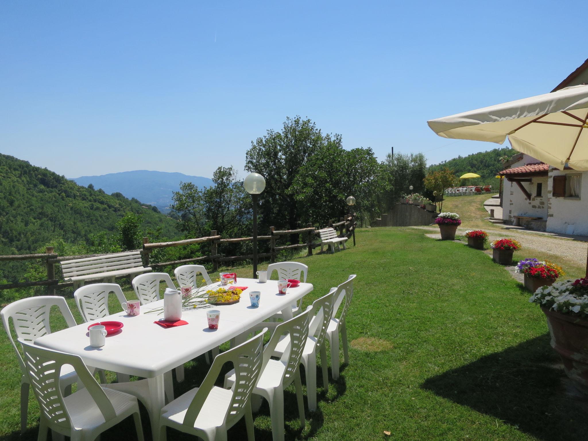 Foto 4 - Casa con 5 camere da letto a Vicchio con piscina privata e giardino