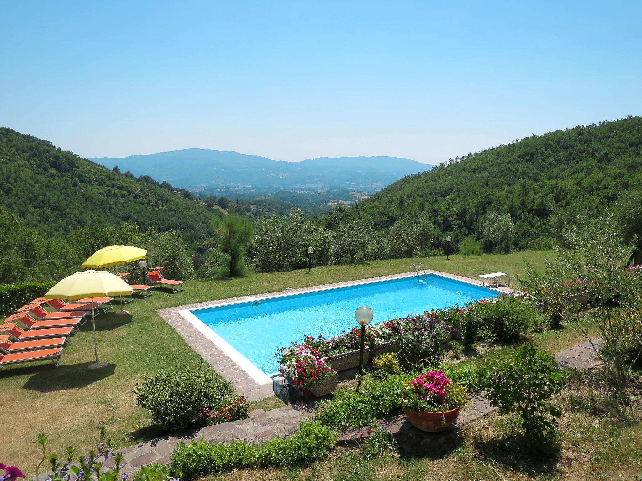 Foto 29 - Casa de 5 quartos em Vicchio com piscina privada e jardim