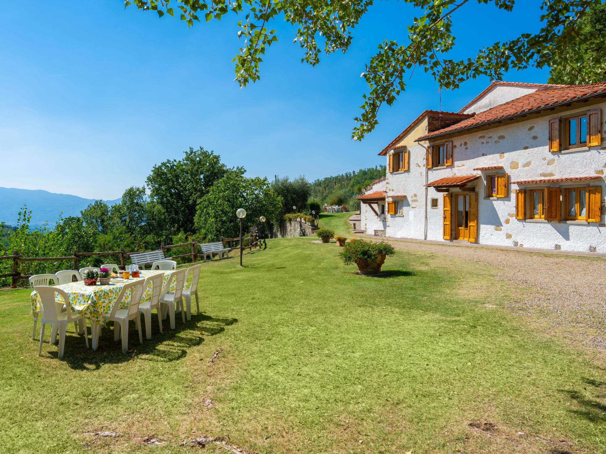 Foto 1 - Casa con 5 camere da letto a Vicchio con piscina privata e giardino