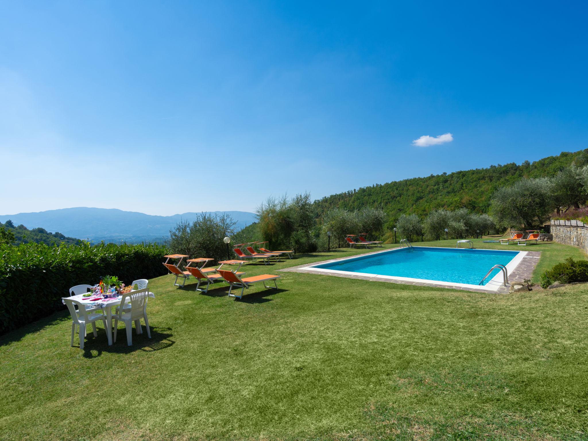 Photo 36 - Maison de 5 chambres à Vicchio avec piscine privée et jardin