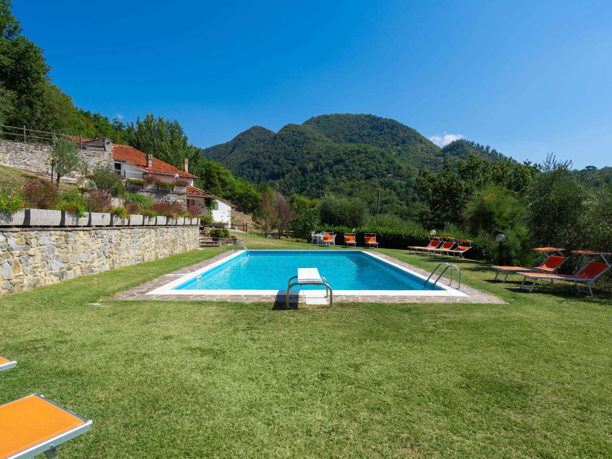 Foto 37 - Casa con 5 camere da letto a Vicchio con piscina privata e giardino