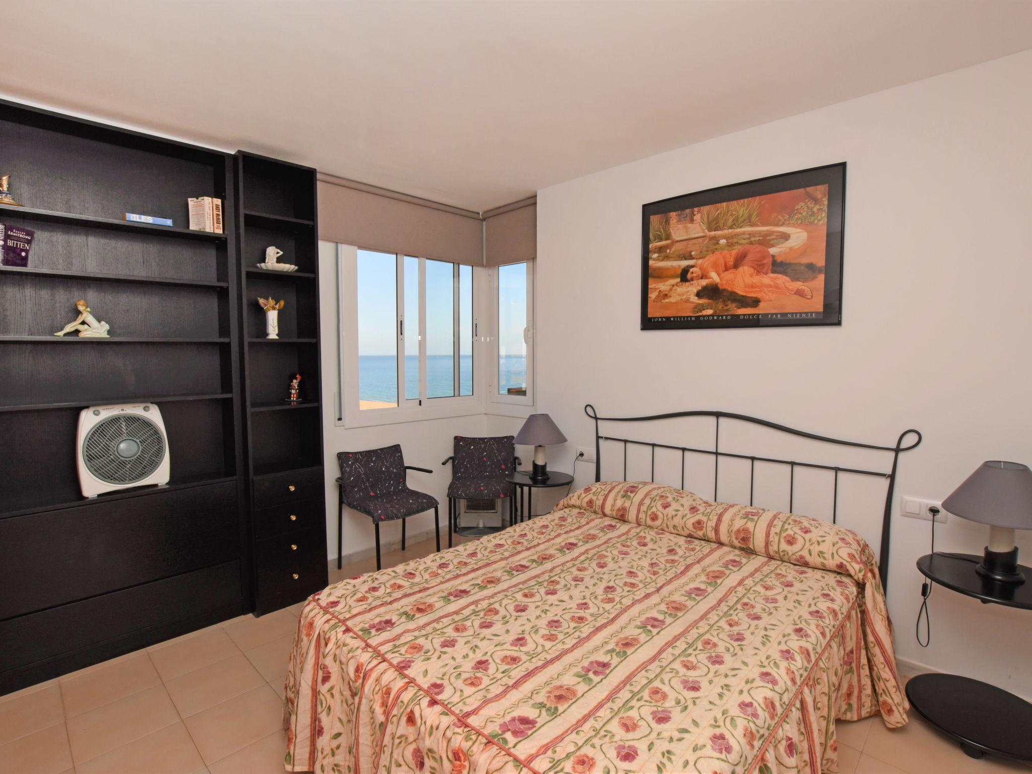 Photo 21 - 4 bedroom Apartment in Torredembarra with swimming pool and sea view