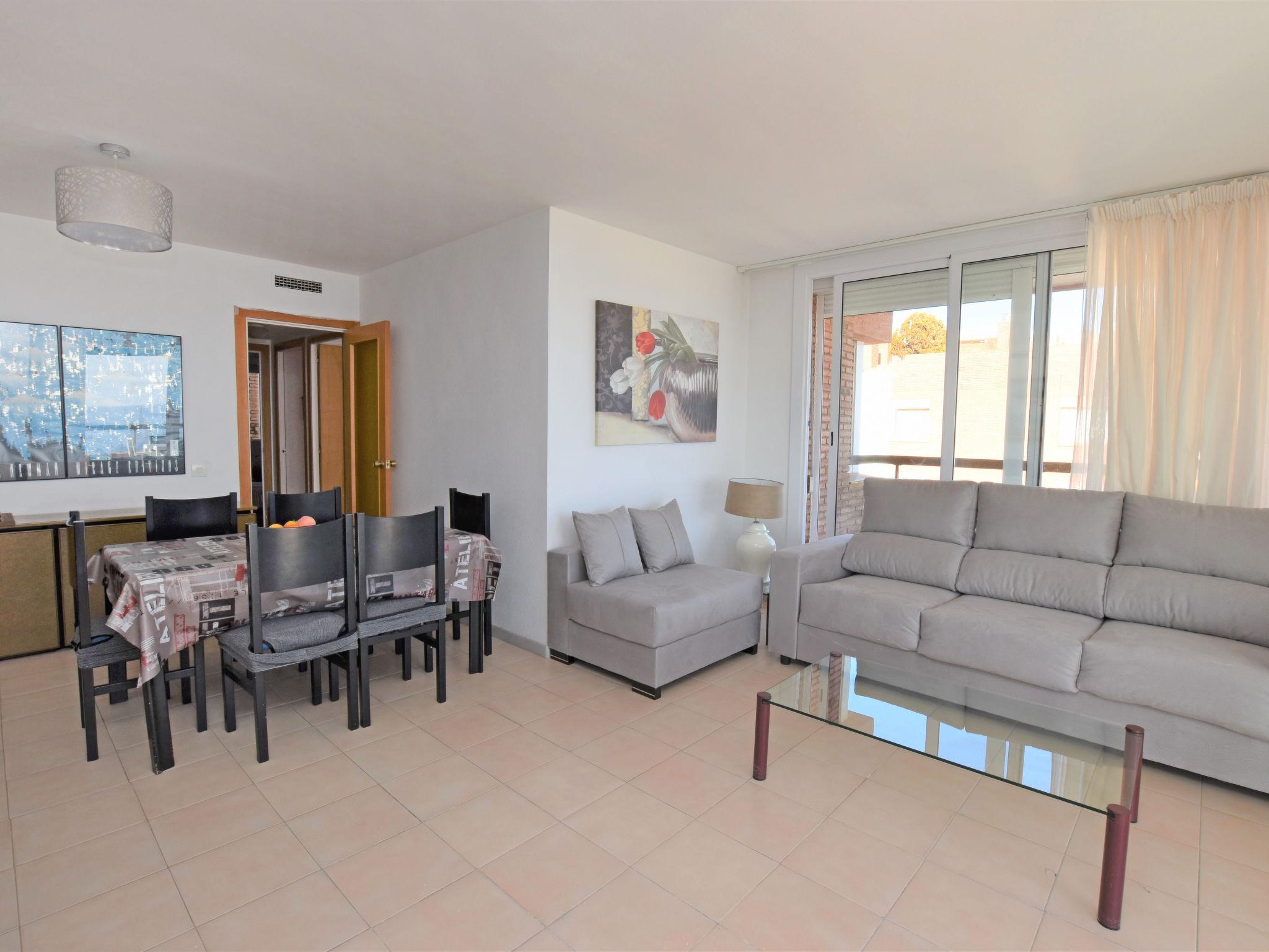 Photo 8 - 4 bedroom Apartment in Torredembarra with swimming pool and sea view