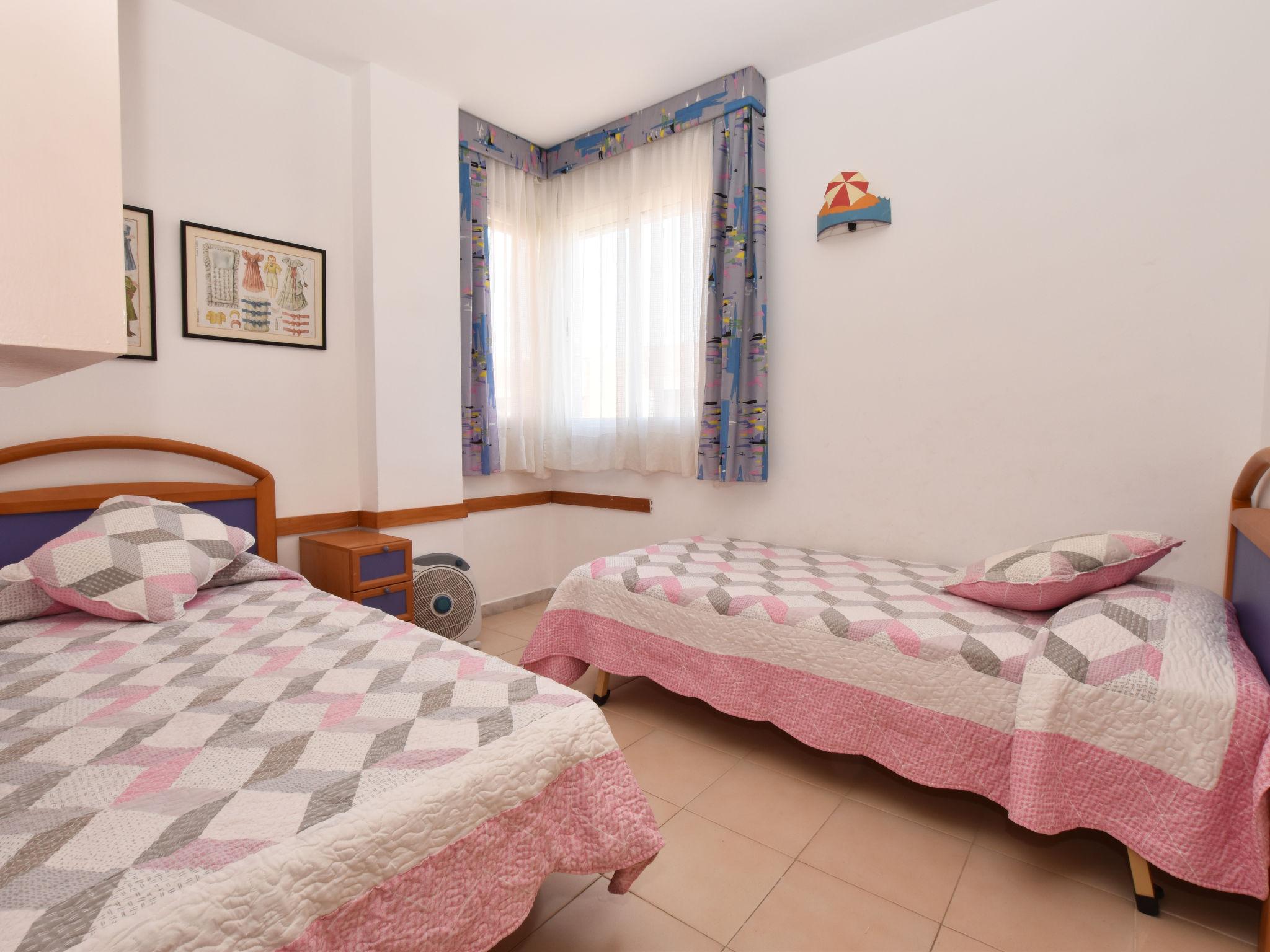 Foto 25 - Appartamento con 4 camere da letto a Torredembarra con piscina e vista mare