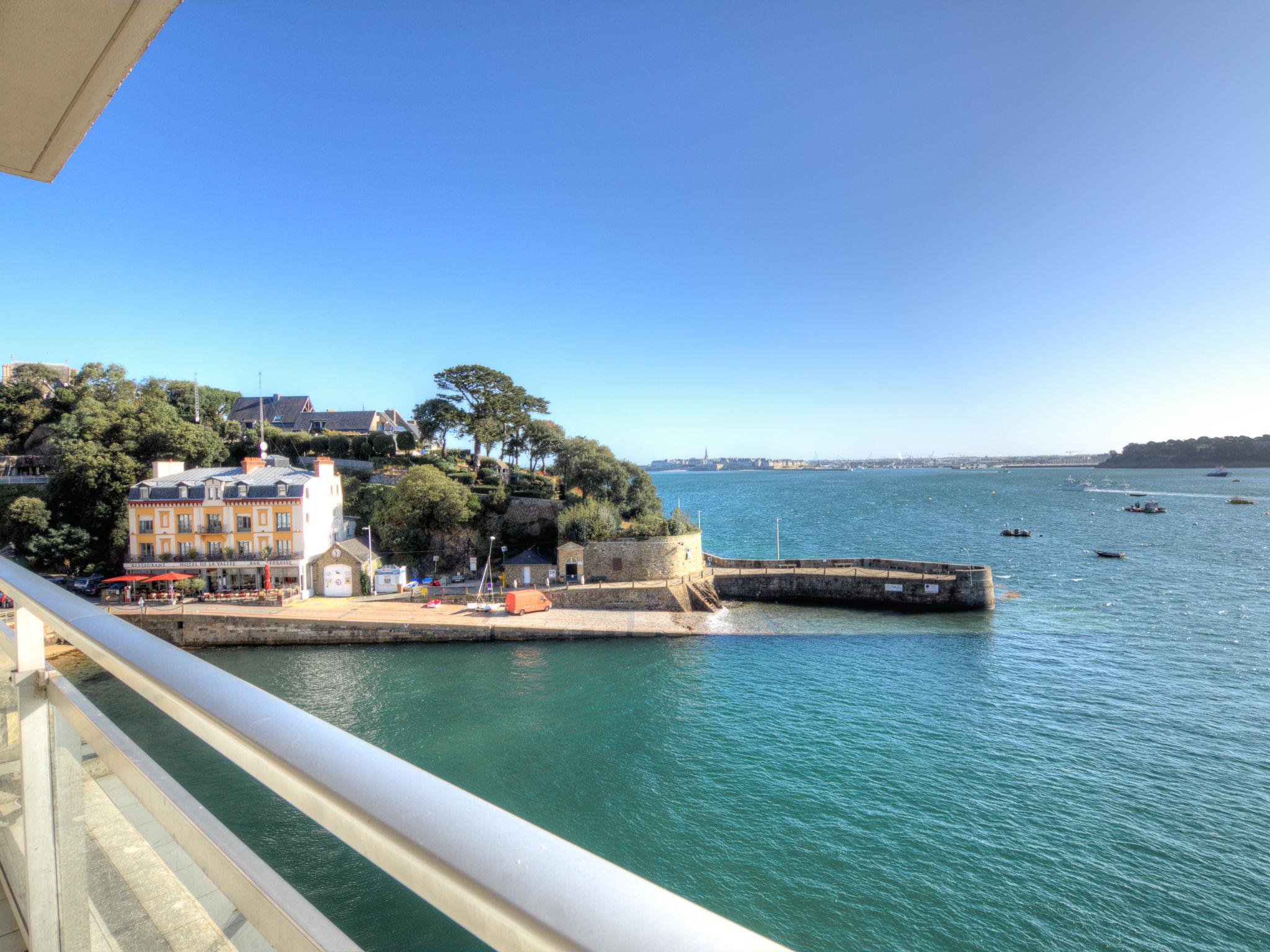 Foto 3 - Apartamento de 1 quarto em Dinard com terraço e vistas do mar