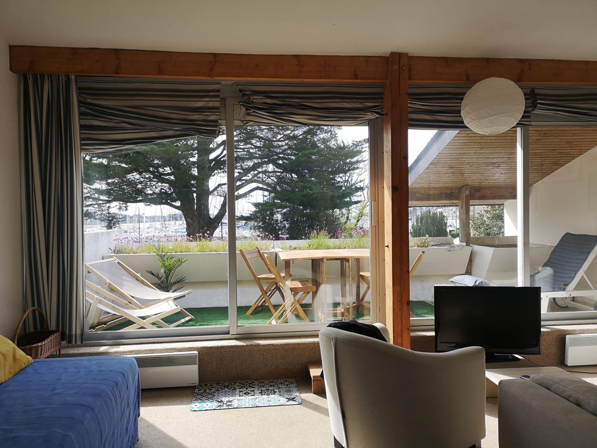 Foto 6 - Appartamento con 2 camere da letto a La Trinité-sur-Mer con terrazza