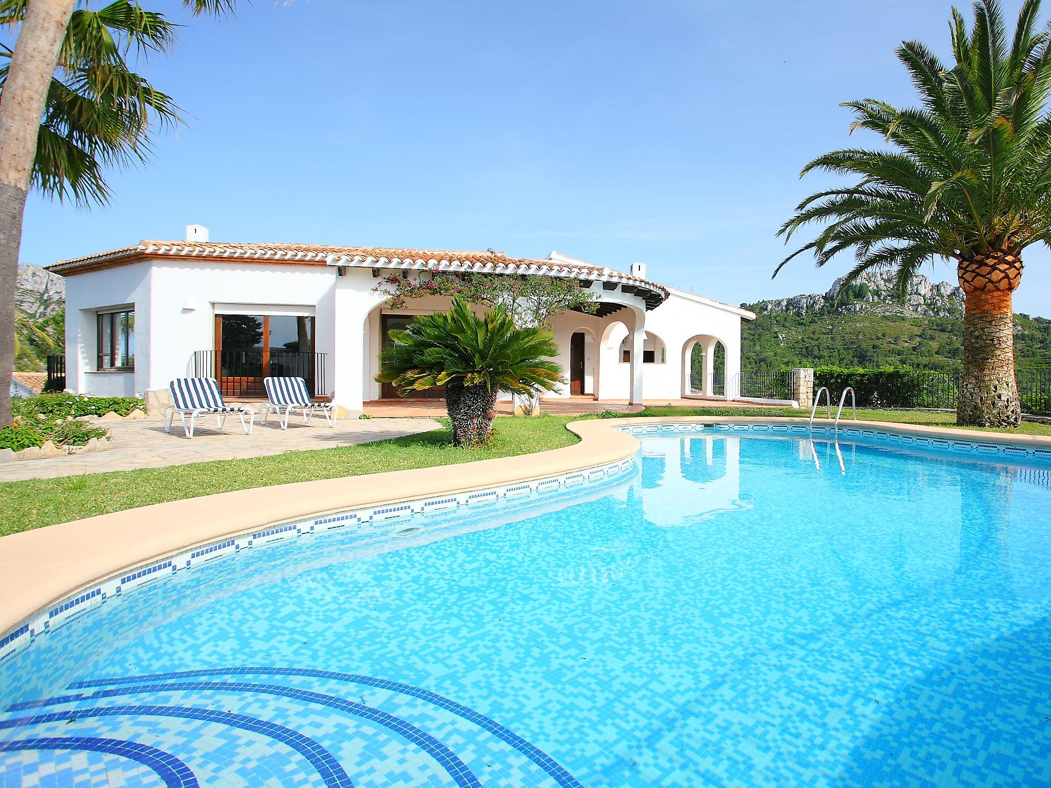 Foto 1 - Casa con 4 camere da letto a El Ràfol d'Almúnia con piscina privata e vista mare