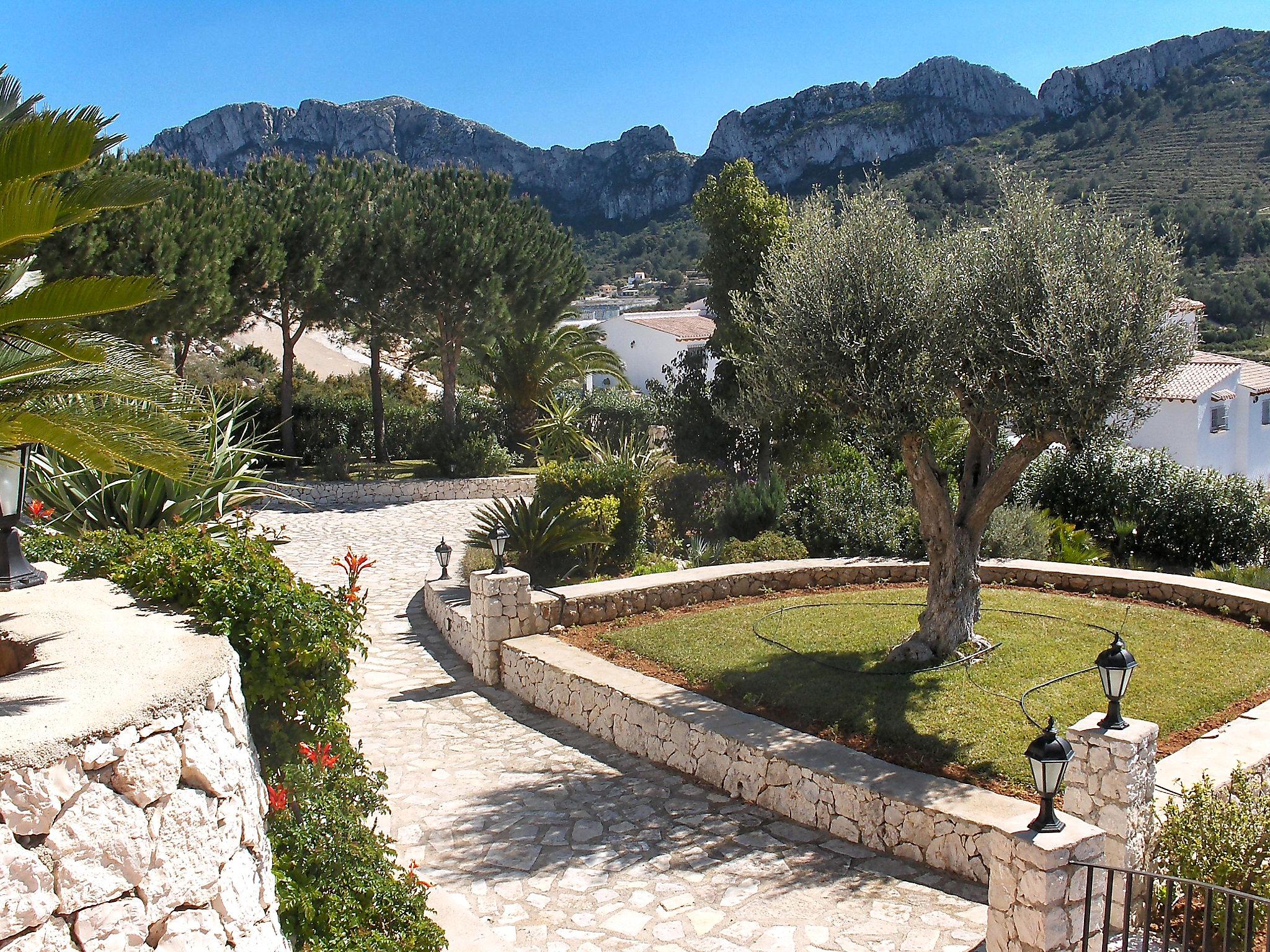 Photo 28 - Maison de 4 chambres à El Ràfol d'Almúnia avec piscine privée et jardin