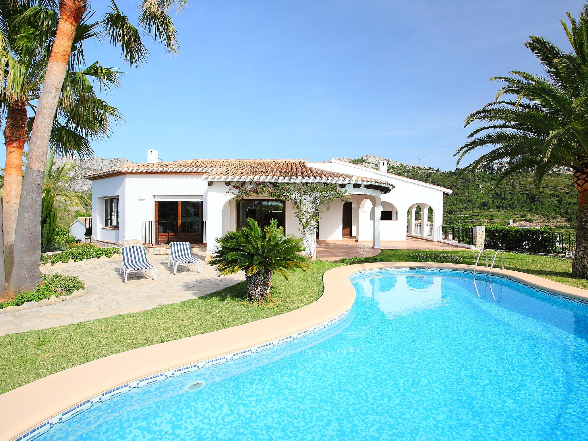 Foto 20 - Casa con 4 camere da letto a El Ràfol d'Almúnia con piscina privata e vista mare