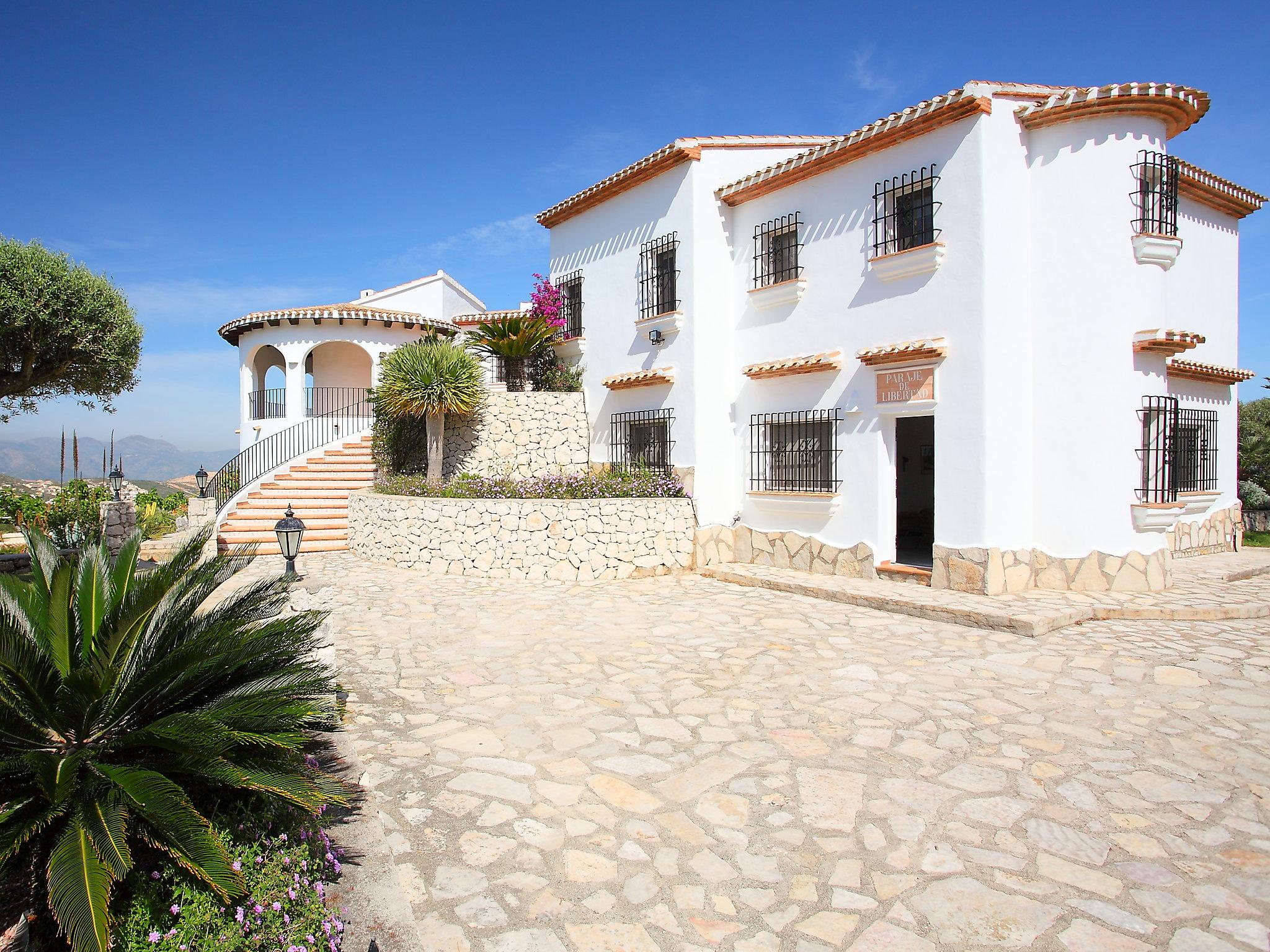 Photo 4 - 4 bedroom House in El Ràfol d'Almúnia with private pool and sea view