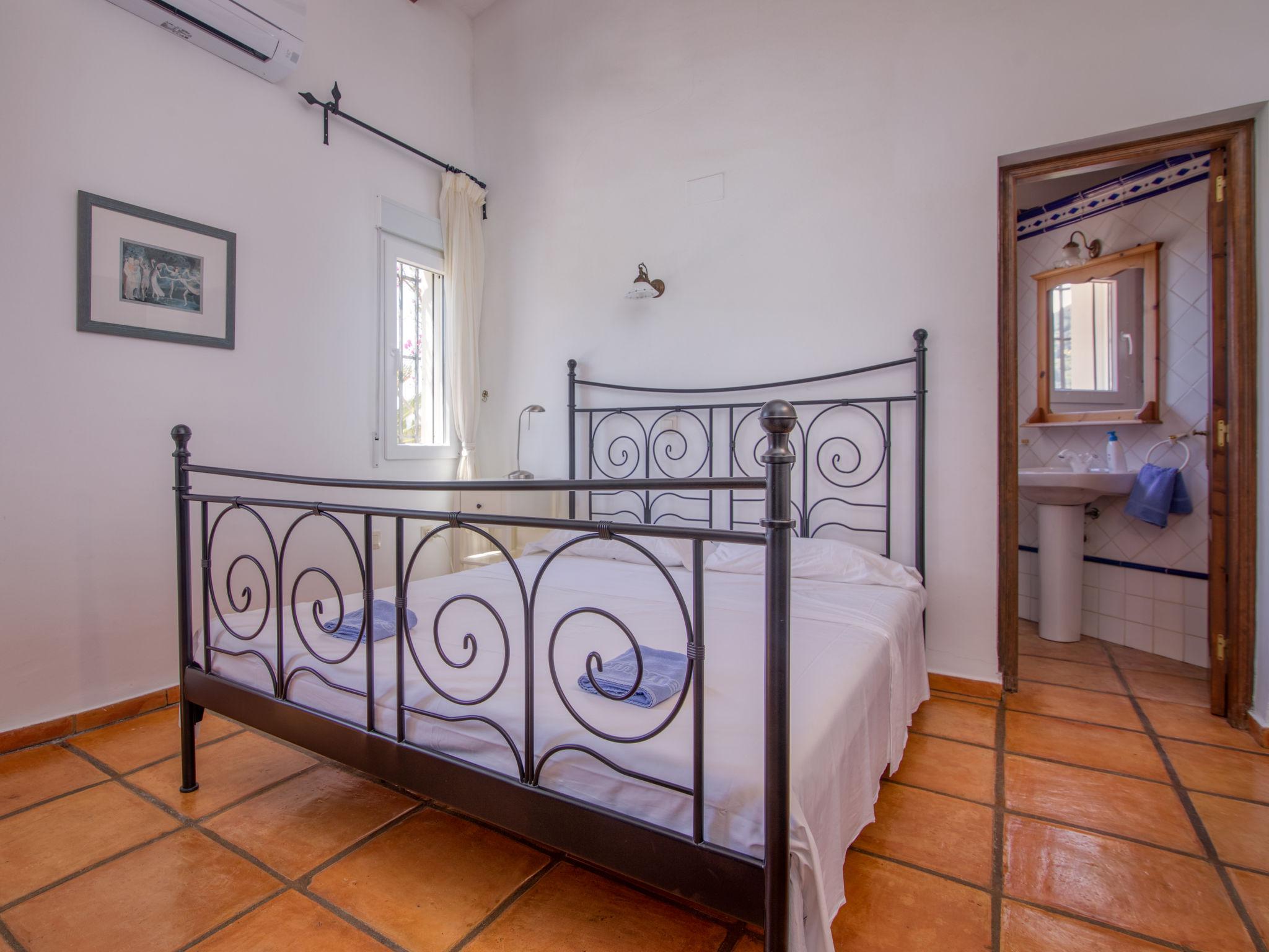 Foto 48 - Casa de 4 quartos em El Ràfol d'Almúnia com piscina privada e vistas do mar