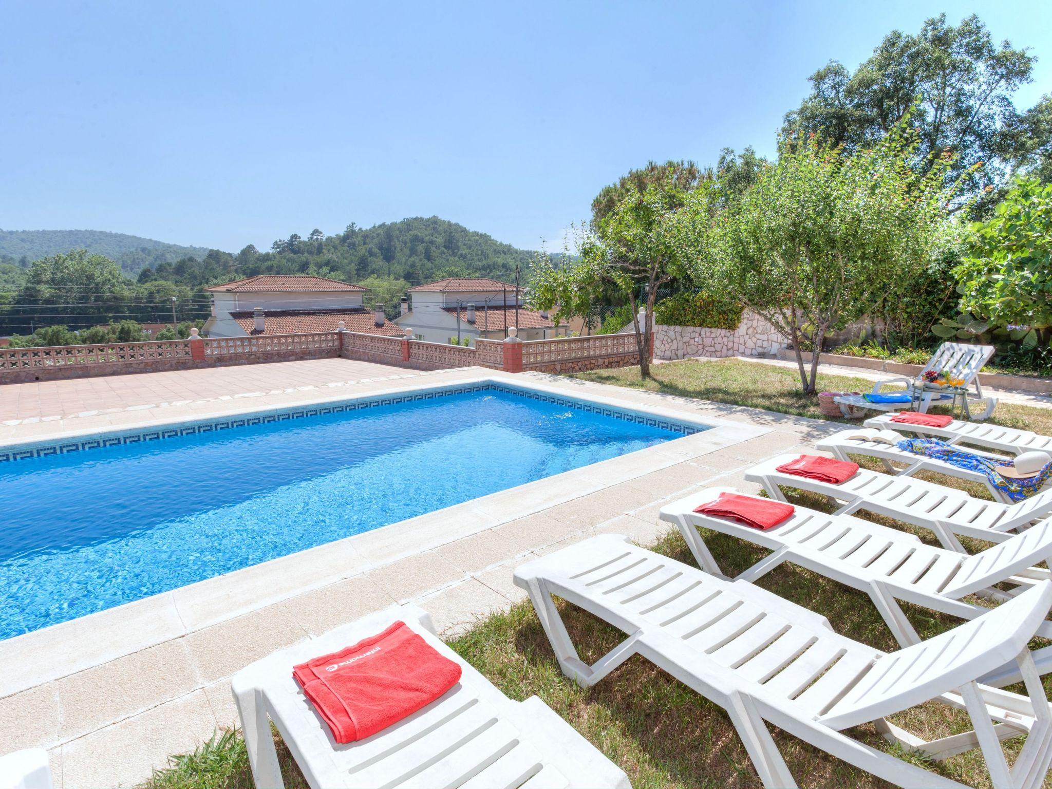Foto 17 - Casa de 4 habitaciones en Vidreres con piscina privada y vistas al mar