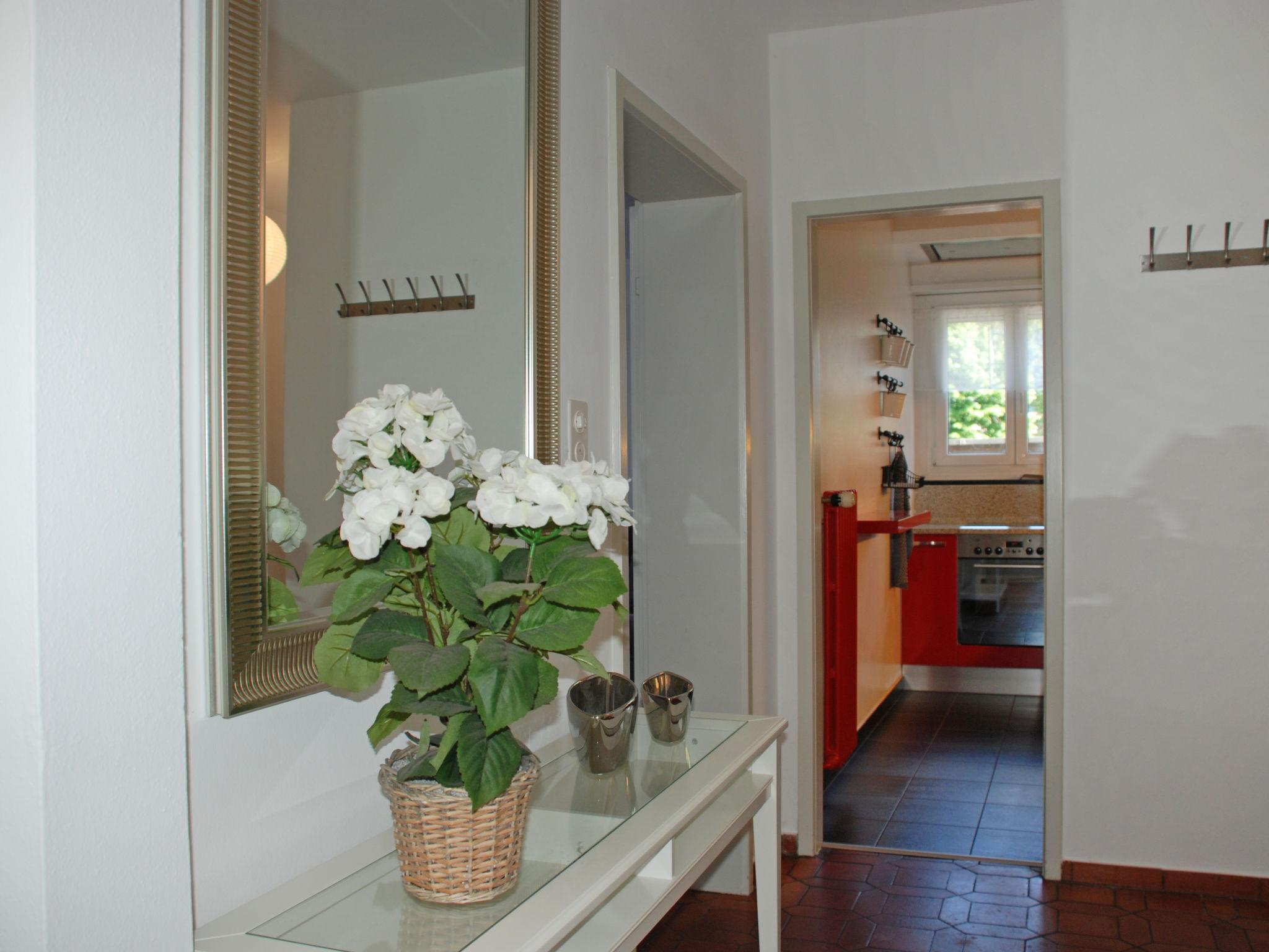 Photo 7 - 2 bedroom Apartment in Ascona with garden