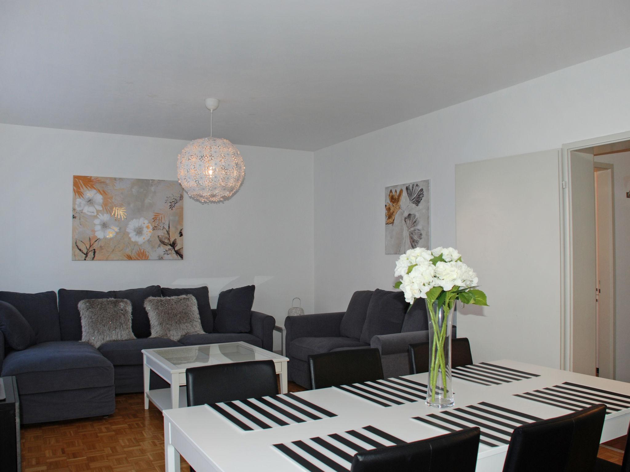 Foto 6 - Apartamento de 2 habitaciones en Ascona con jardín