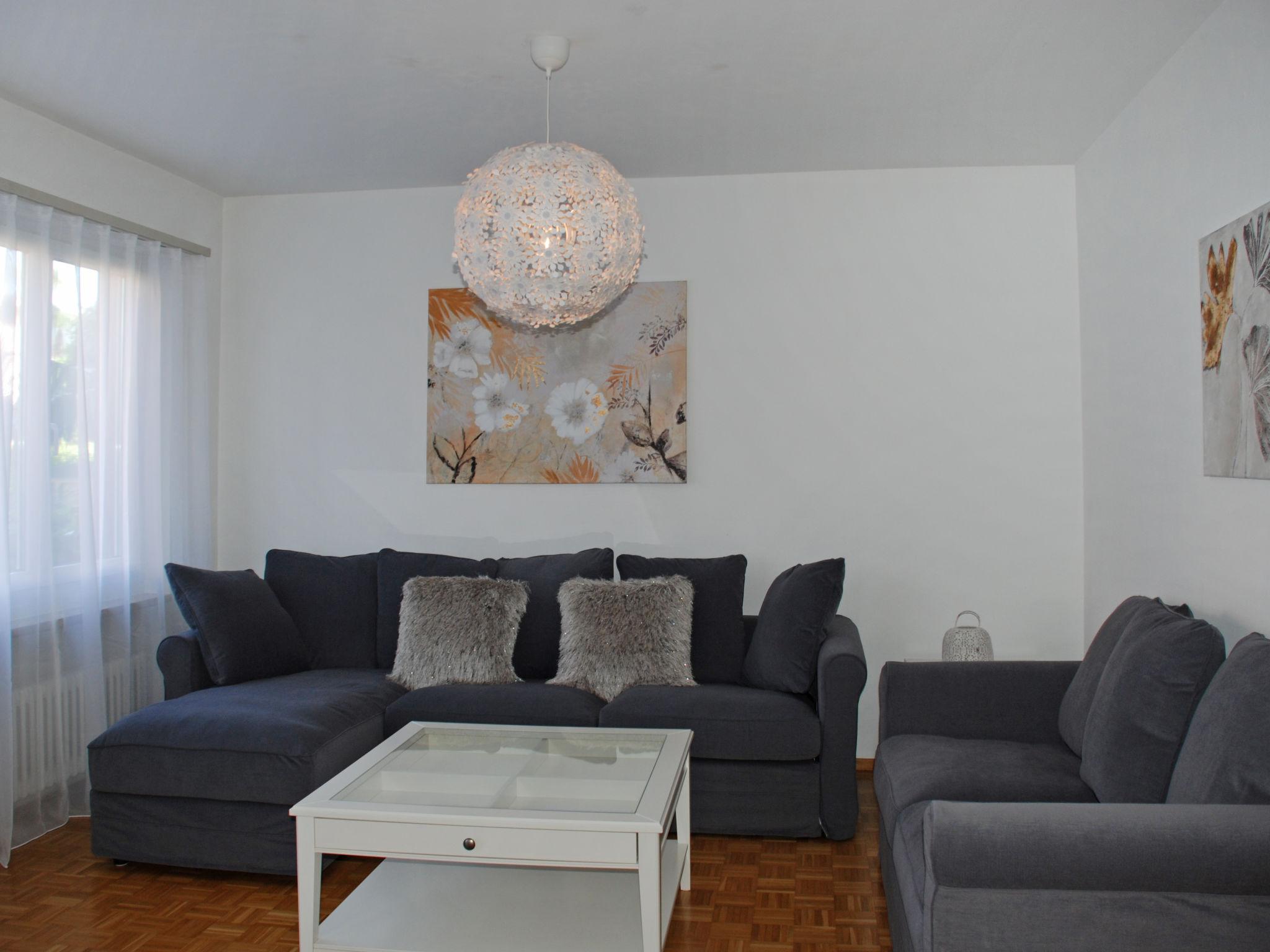 Photo 15 - 2 bedroom Apartment in Ascona with garden and mountain view