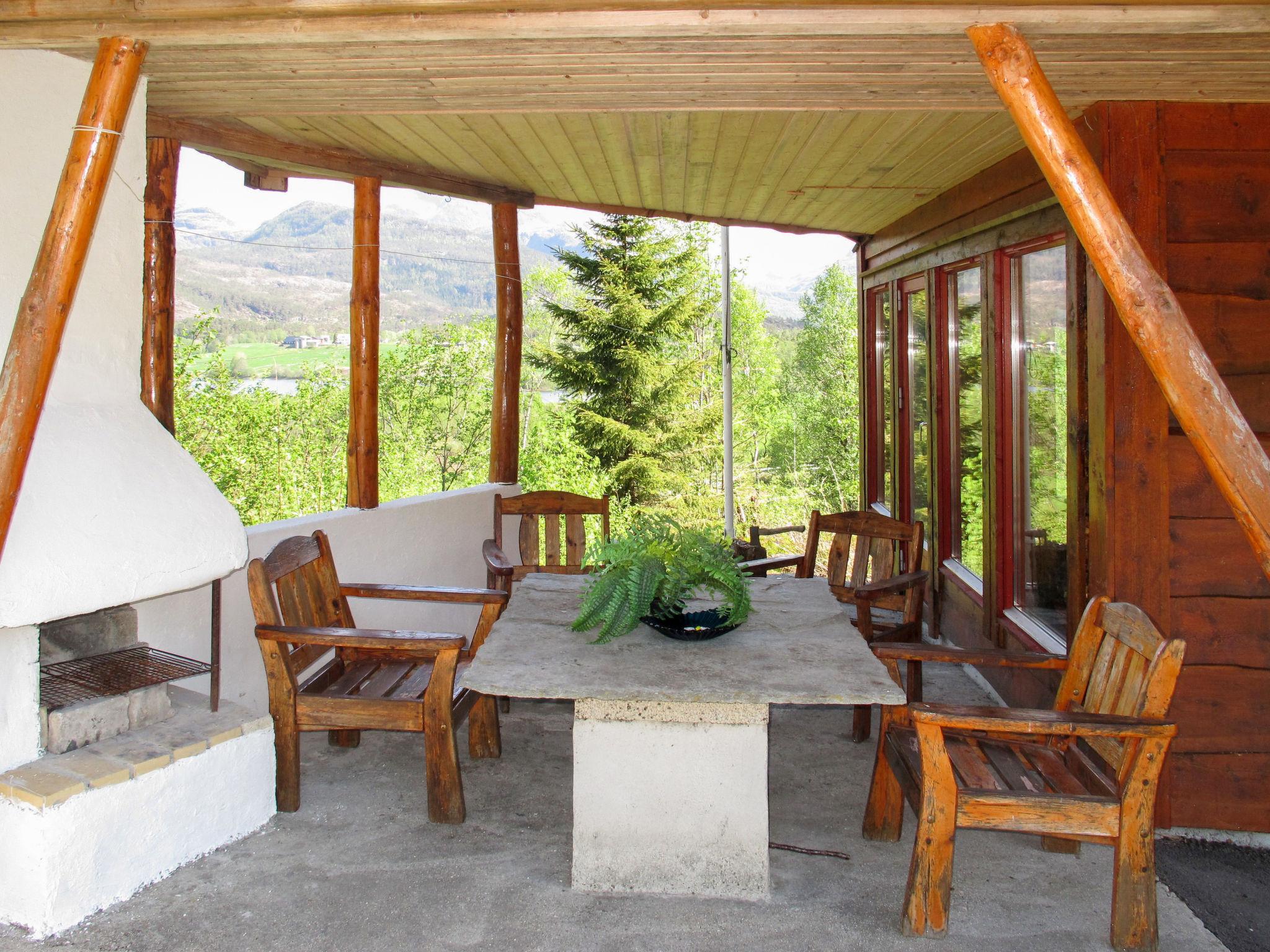 Foto 1 - Casa de 3 habitaciones en Os con terraza y sauna