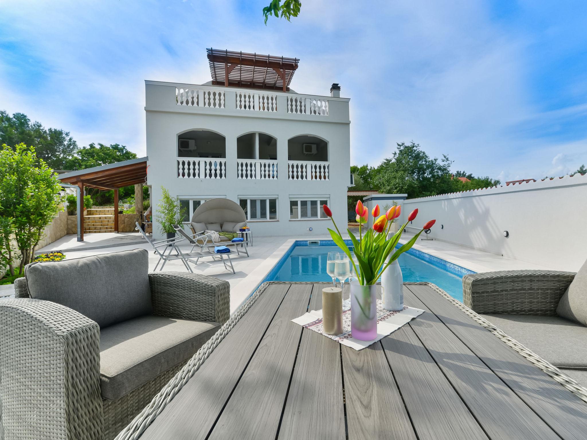 Photo 20 - Appartement de 2 chambres à Novigrad avec piscine et jardin