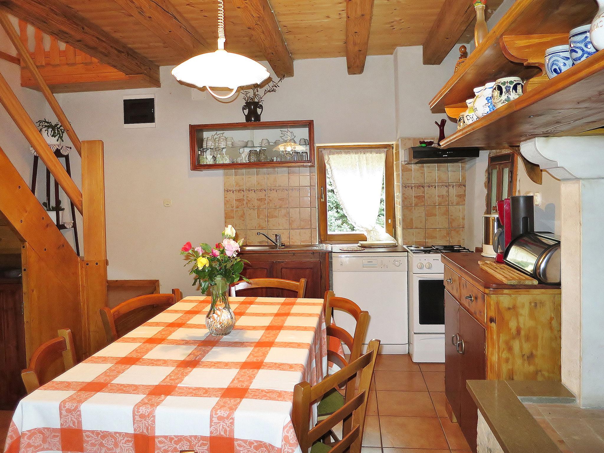 Foto 9 - Casa con 3 camere da letto a Sveta Nedelja con piscina privata e vista mare