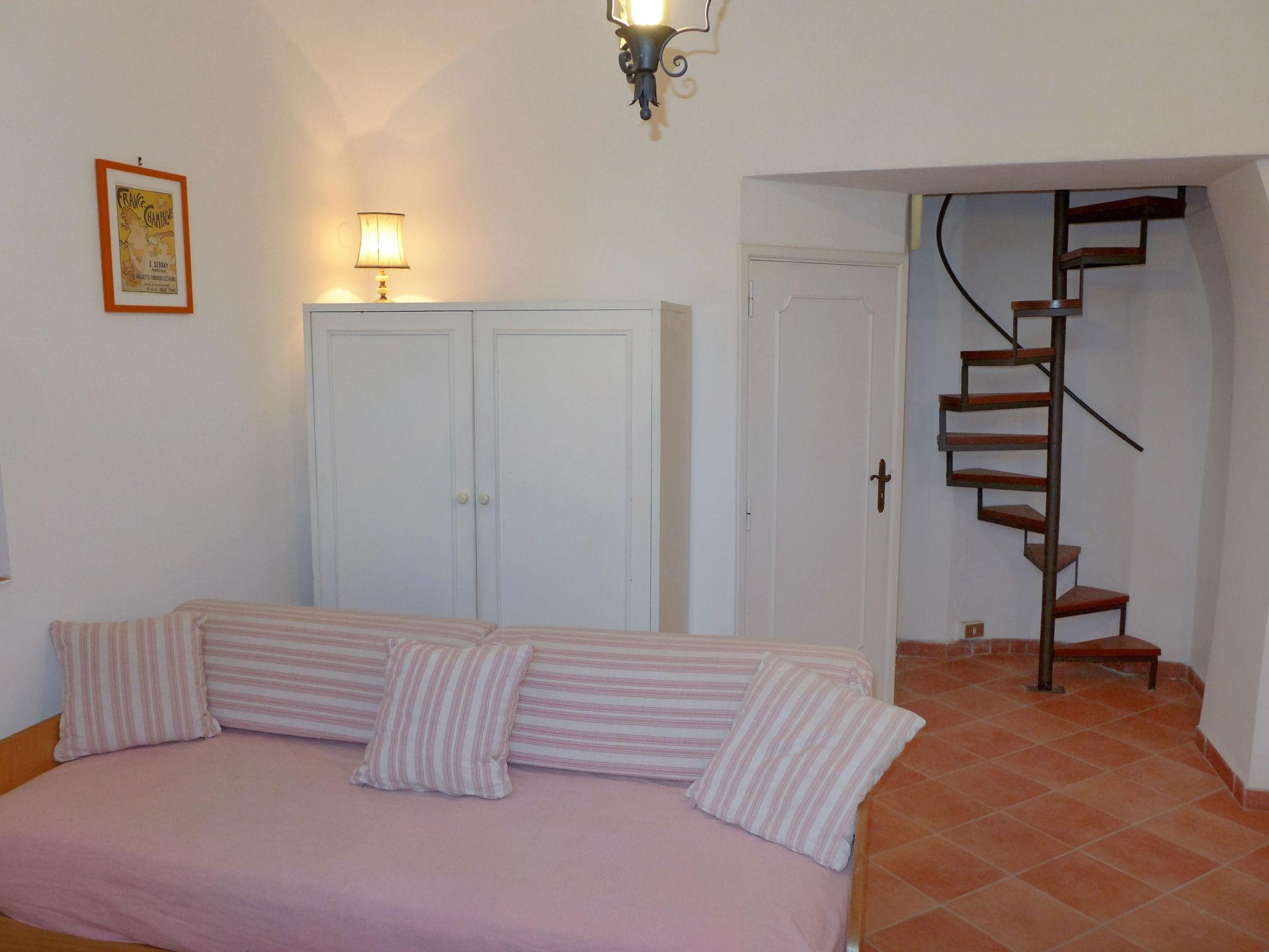 Photo 4 - 2 bedroom House in Massa Lubrense with garden and terrace