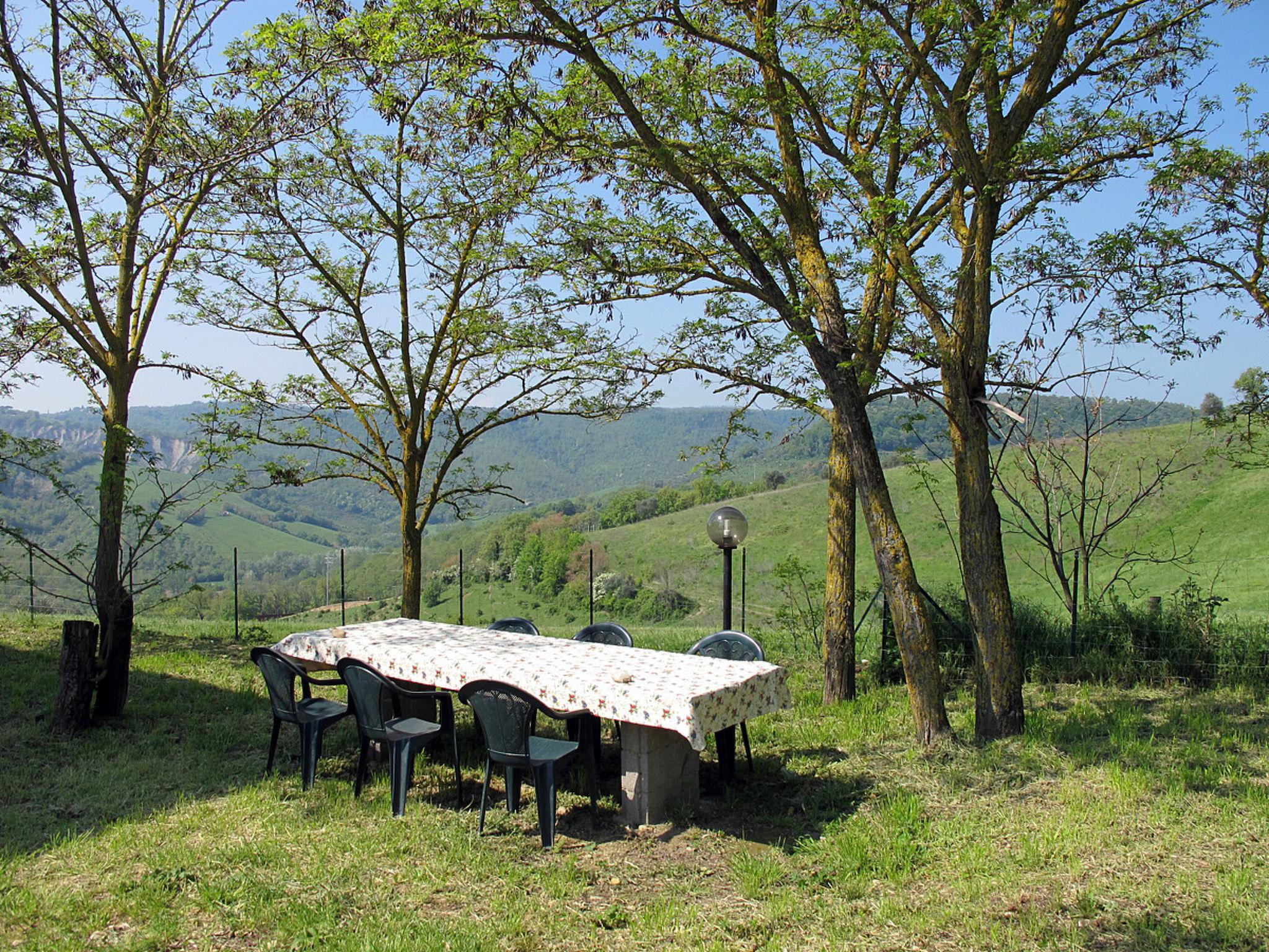 Foto 5 - Casa con 5 camere da letto a Bagnoregio con piscina e giardino