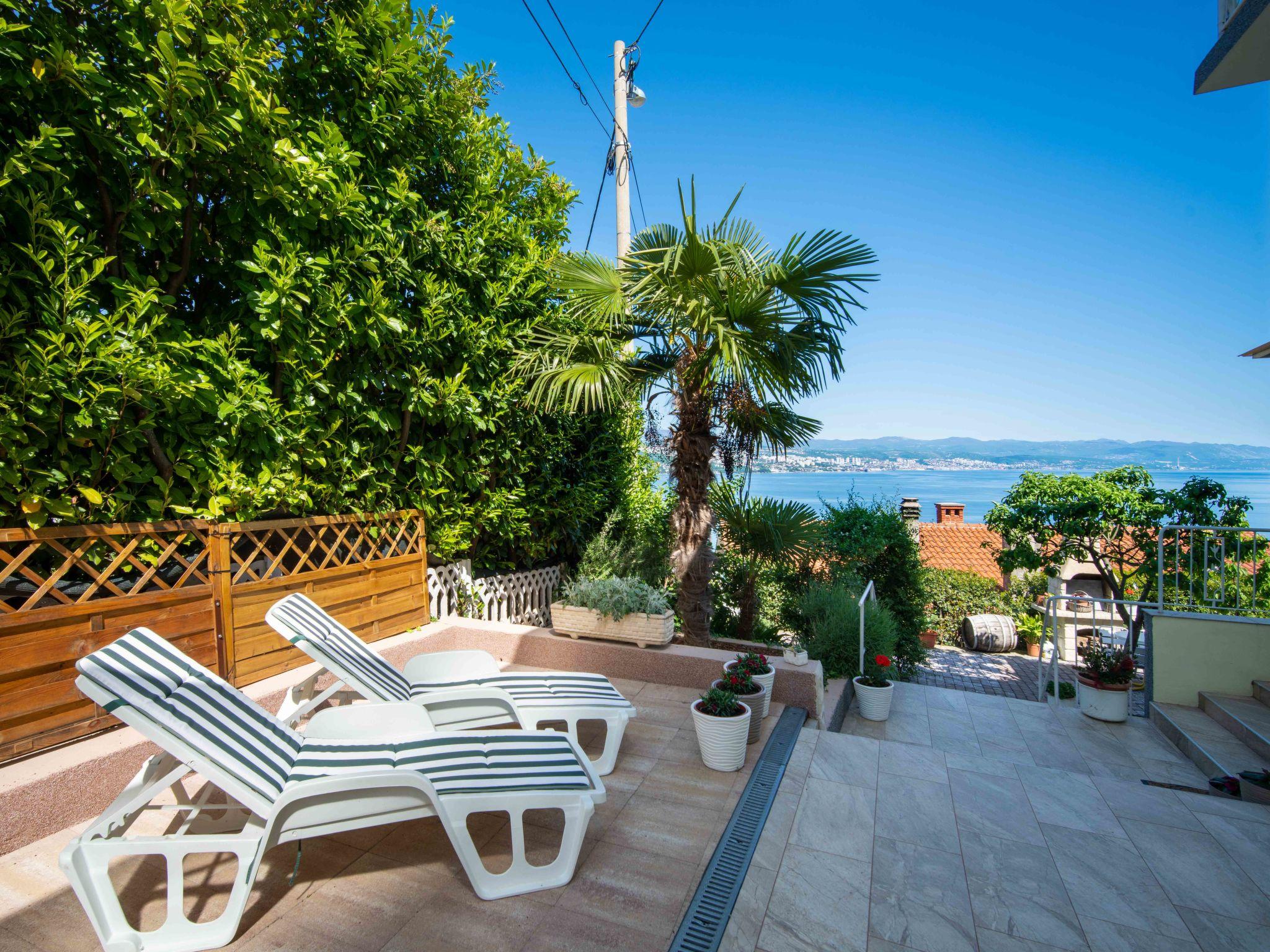 Foto 1 - Casa de 1 habitación en Opatija con terraza y vistas al mar