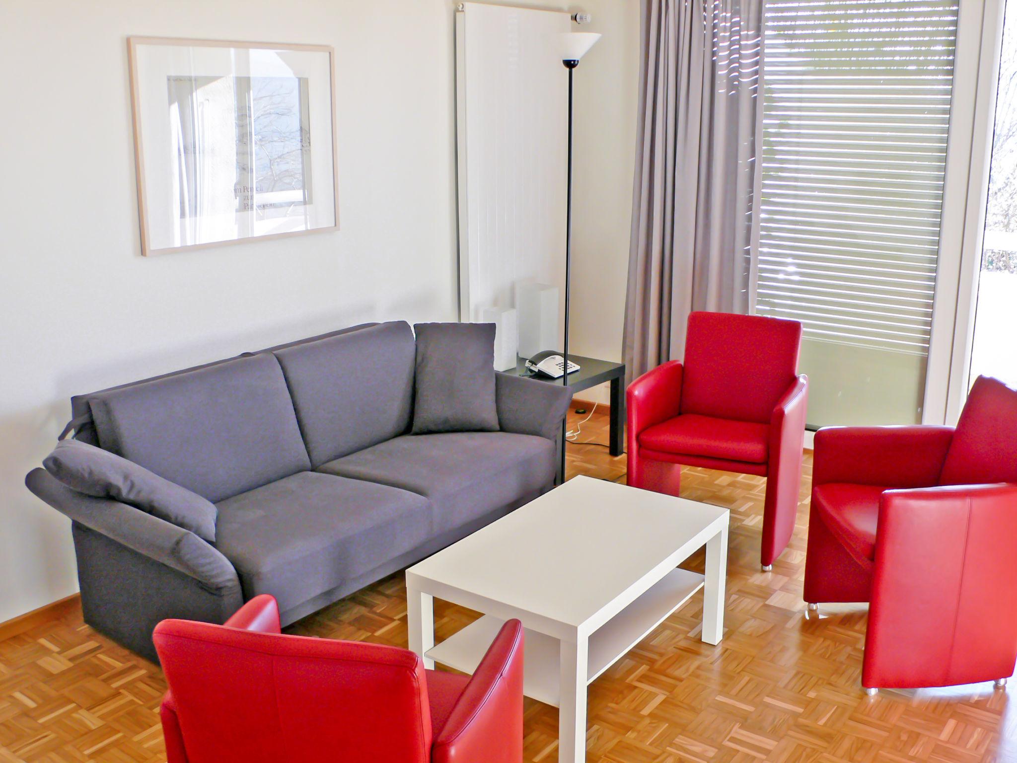 Foto 2 - Apartamento de 2 quartos em Lugano com piscina e jardim