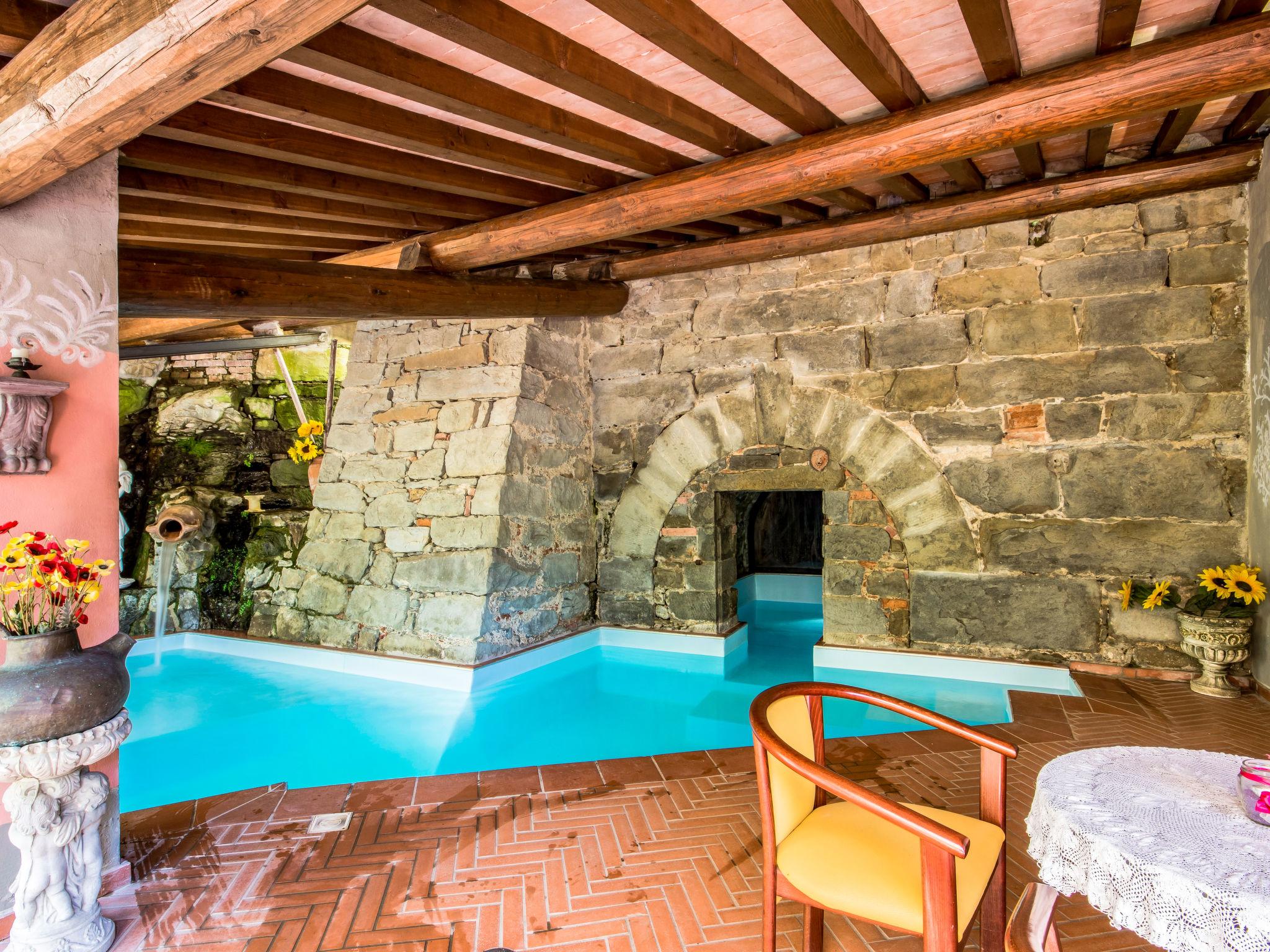 Photo 7 - 5 bedroom House in Loro Ciuffenna with private pool and garden