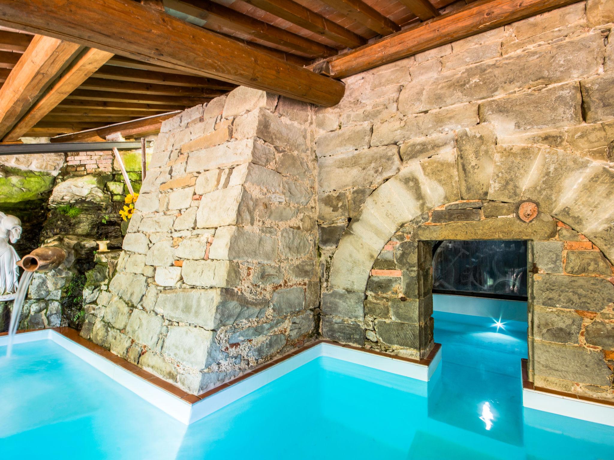 Foto 15 - Apartamento de 1 habitación en Loro Ciuffenna con piscina y jardín