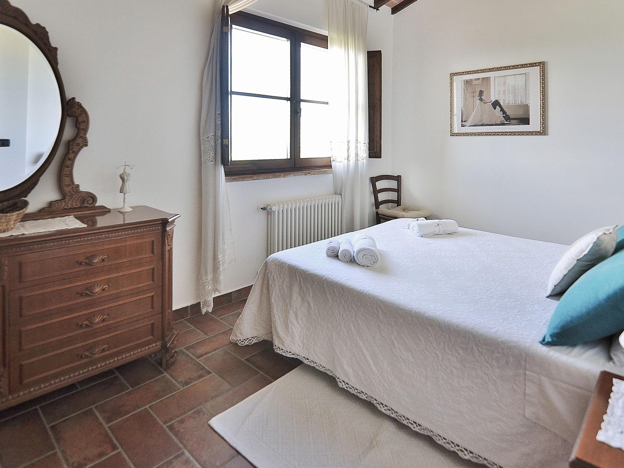 Photo 14 - 2 bedroom House in Barberino Tavarnelle with swimming pool and garden