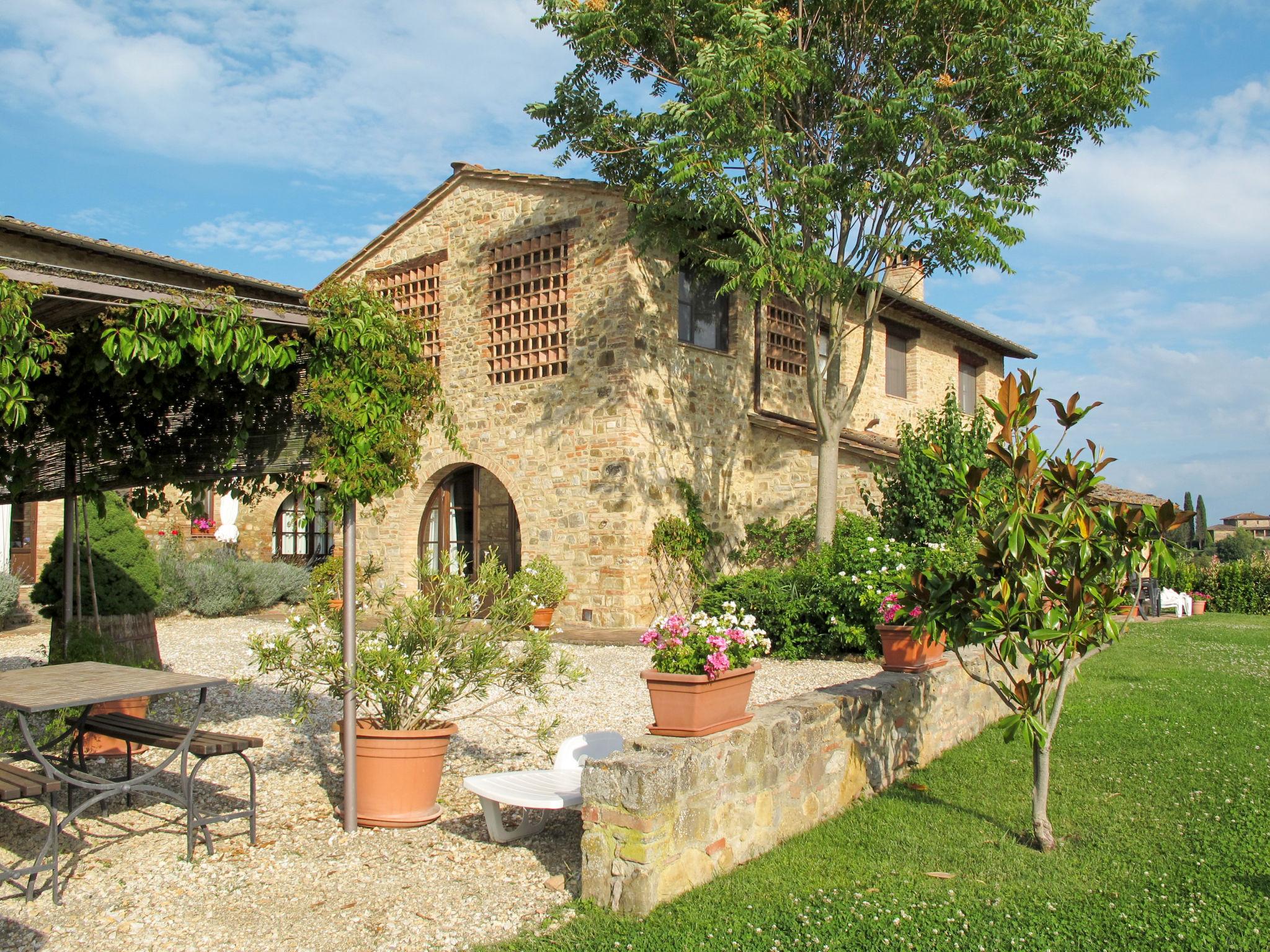 Foto 2 - Casa de 2 habitaciones en Barberino Tavarnelle con piscina y jardín